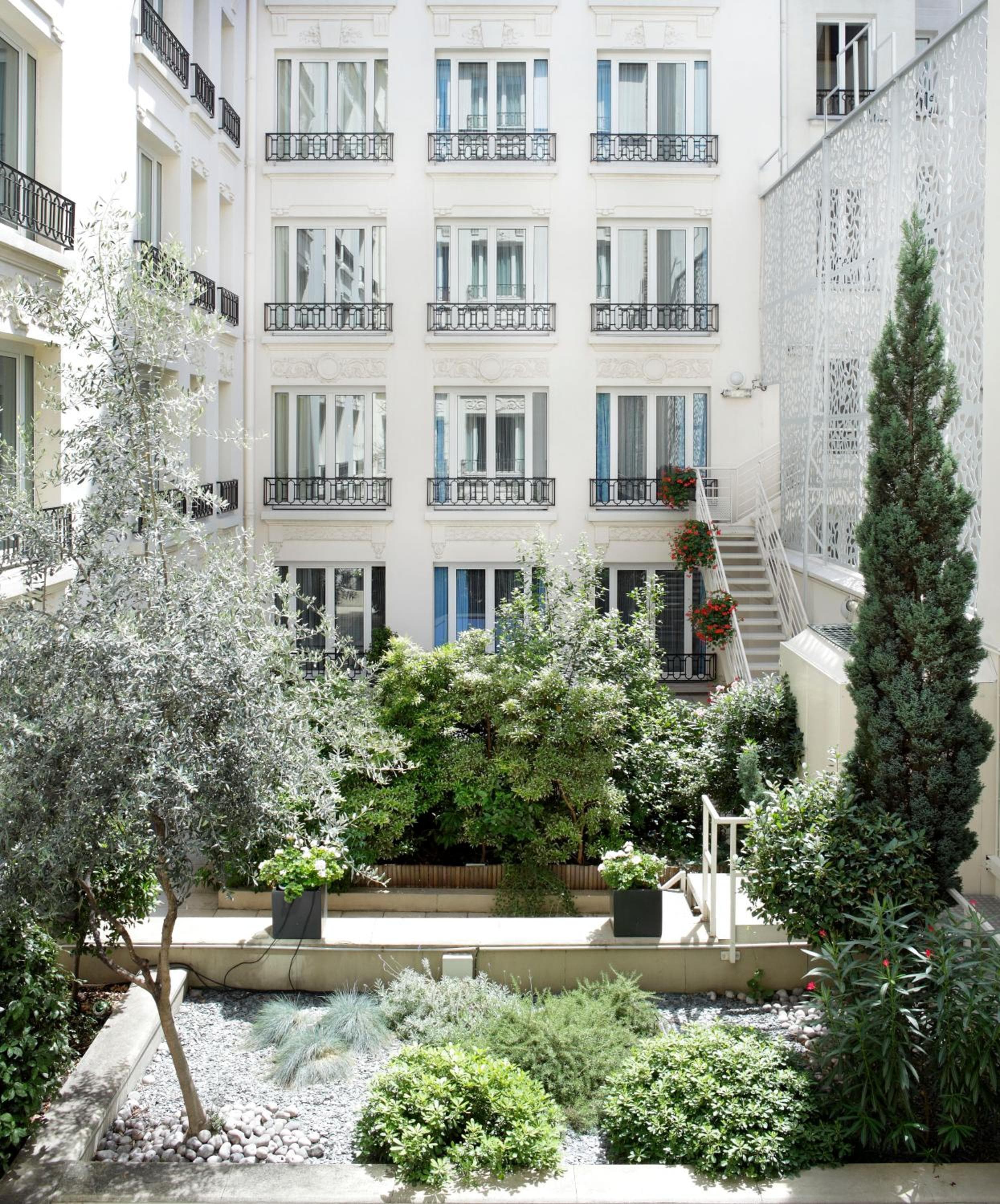 Rochester Champs Elysees — 6