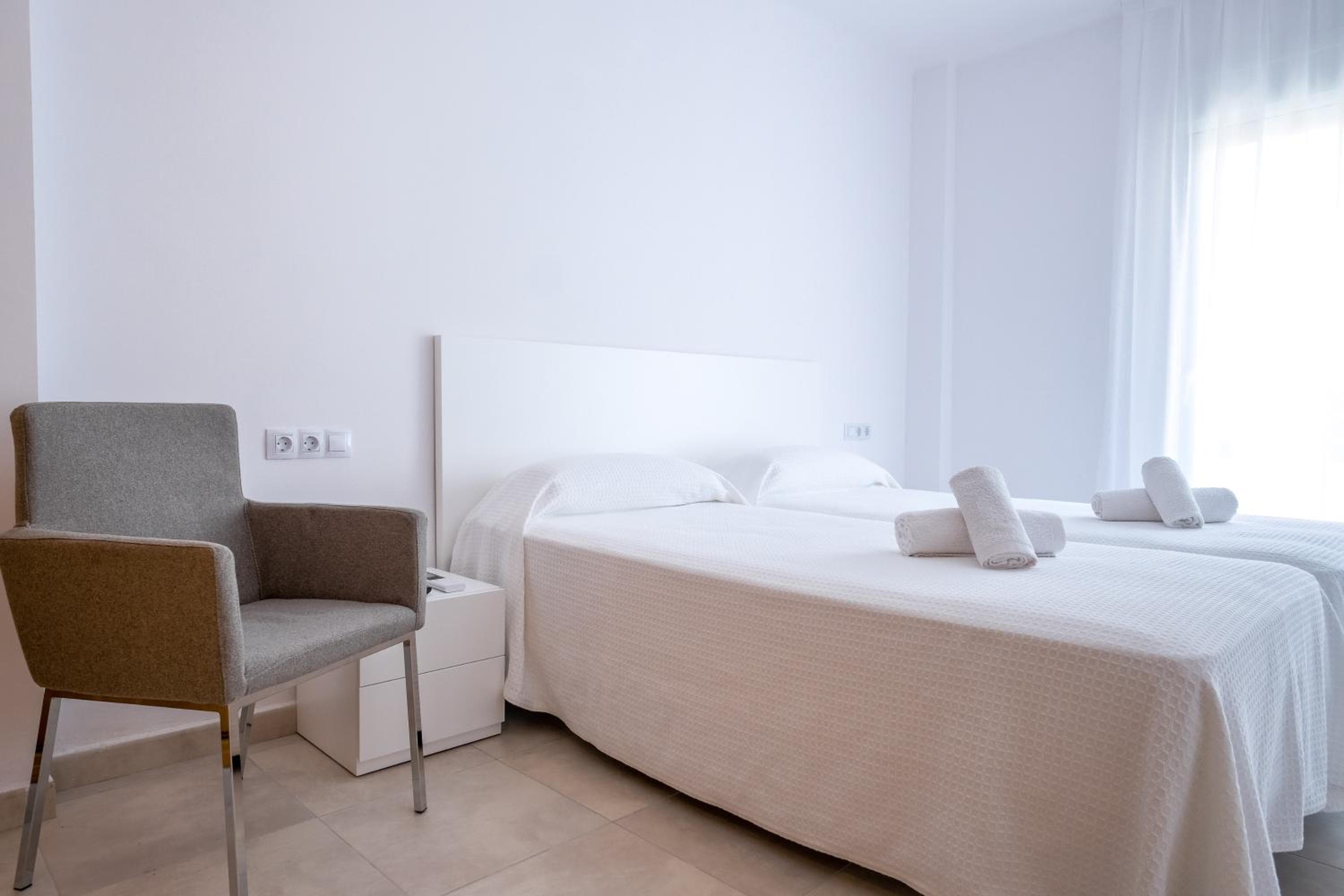 Sal Mar Suites — 30