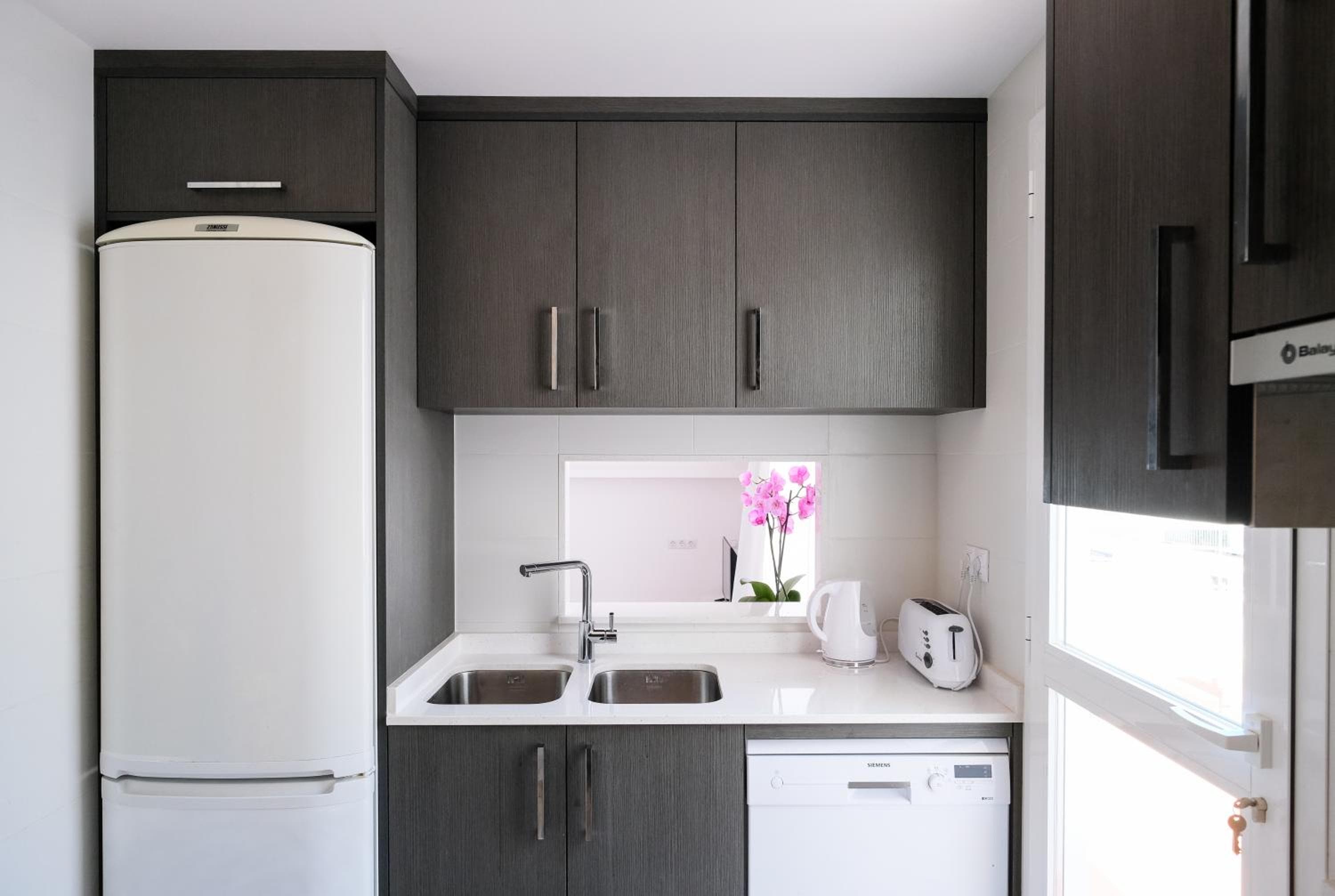 Sal Mar Suites — 13