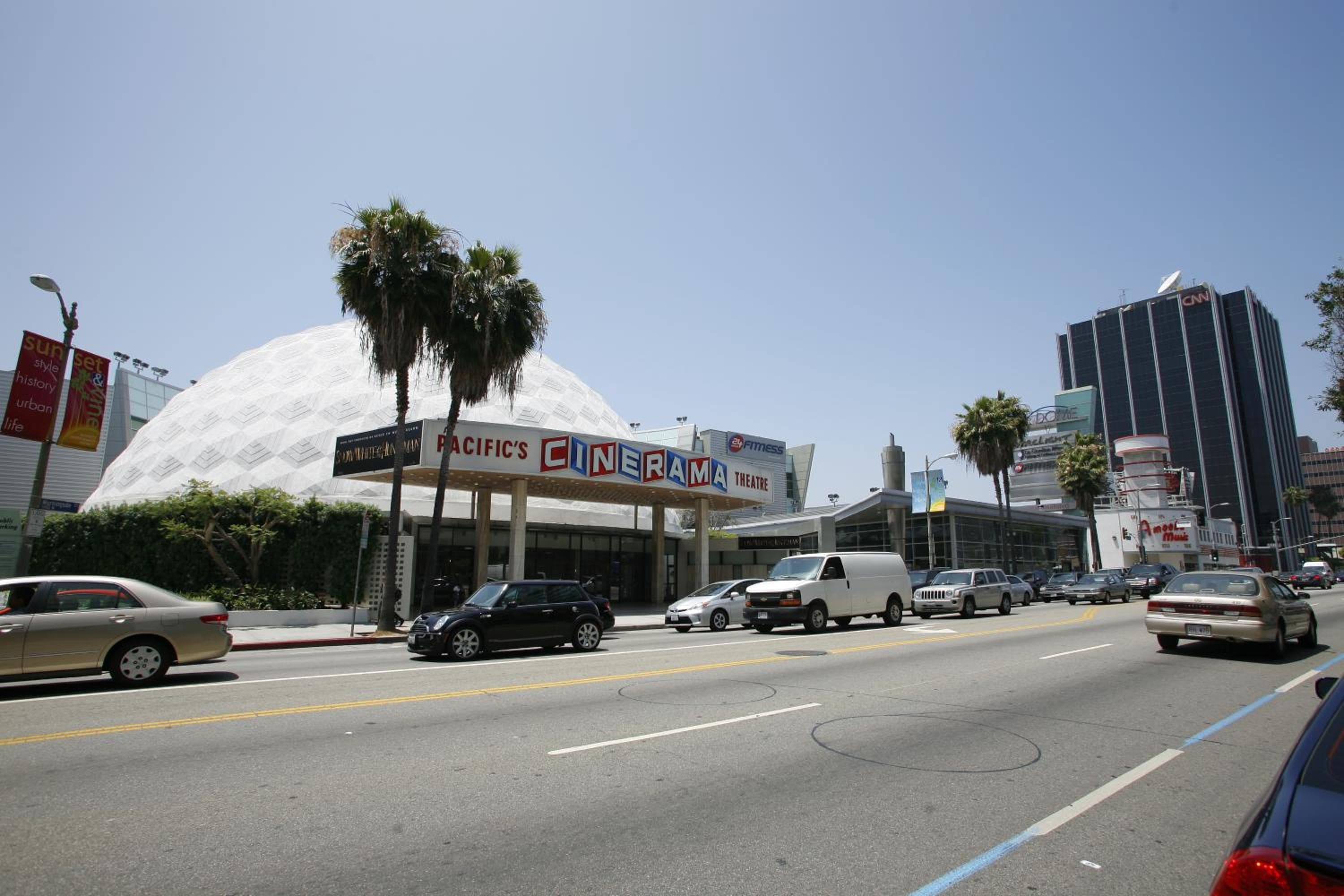 Hollywood Guest Inn — 8