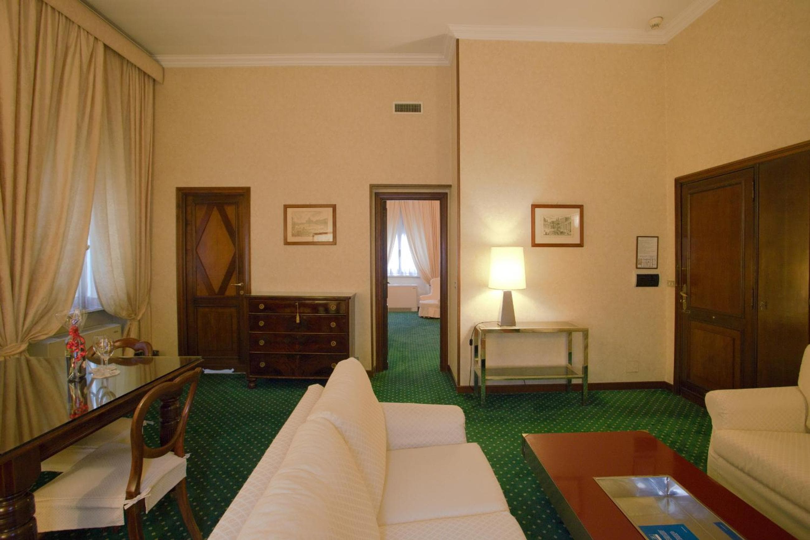 Aldrovandi Residence City Suites — 25