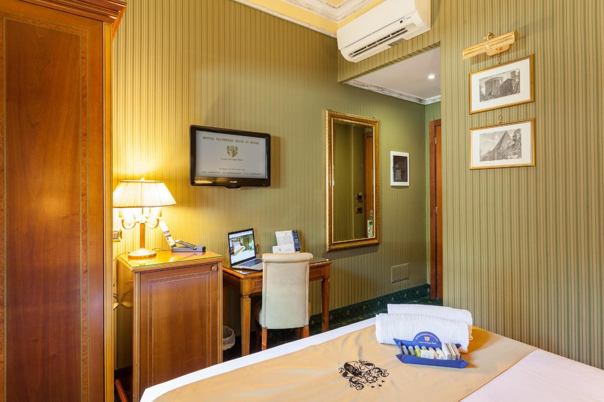 Hotel Manfredi Suite In Rome — 3