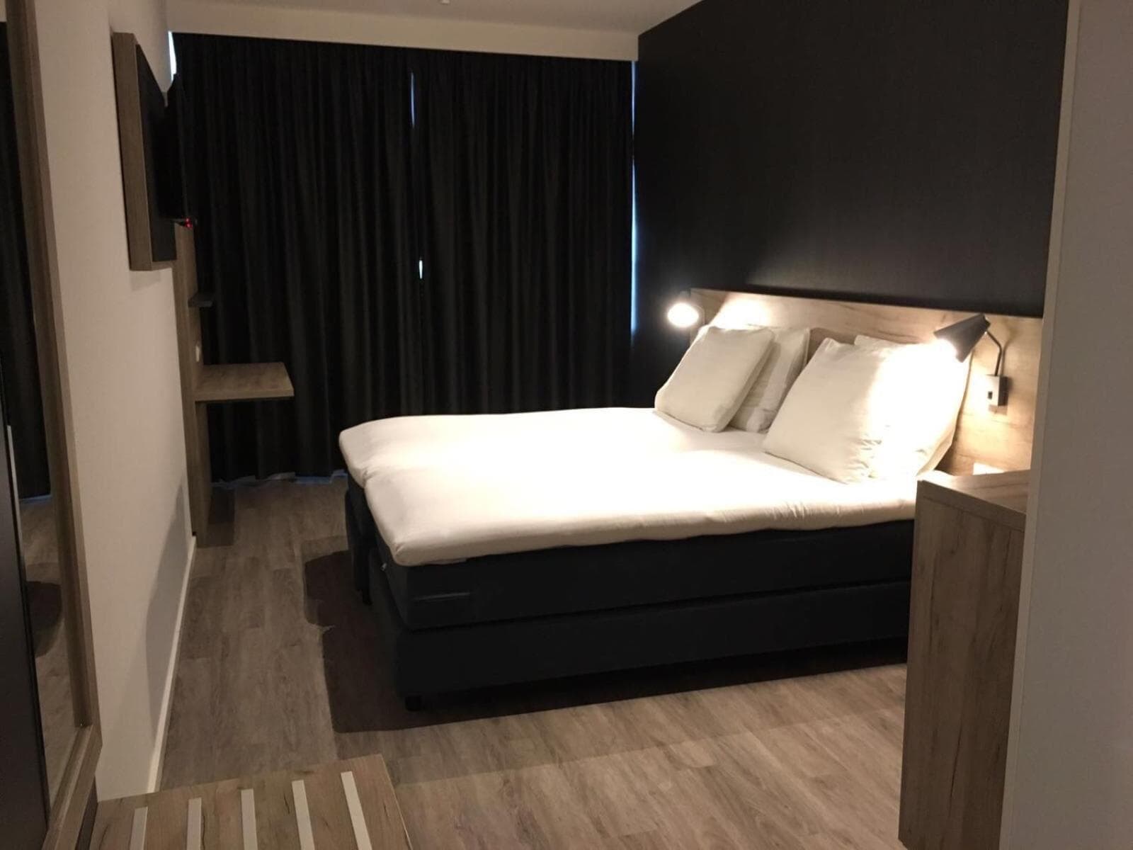 Joy Hotel — 2