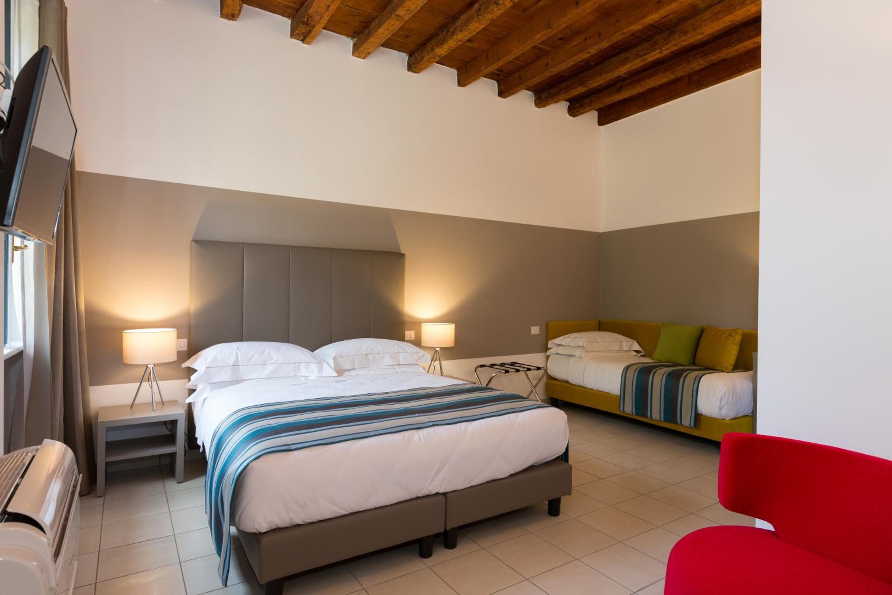 Ai Suma Hotel — 26