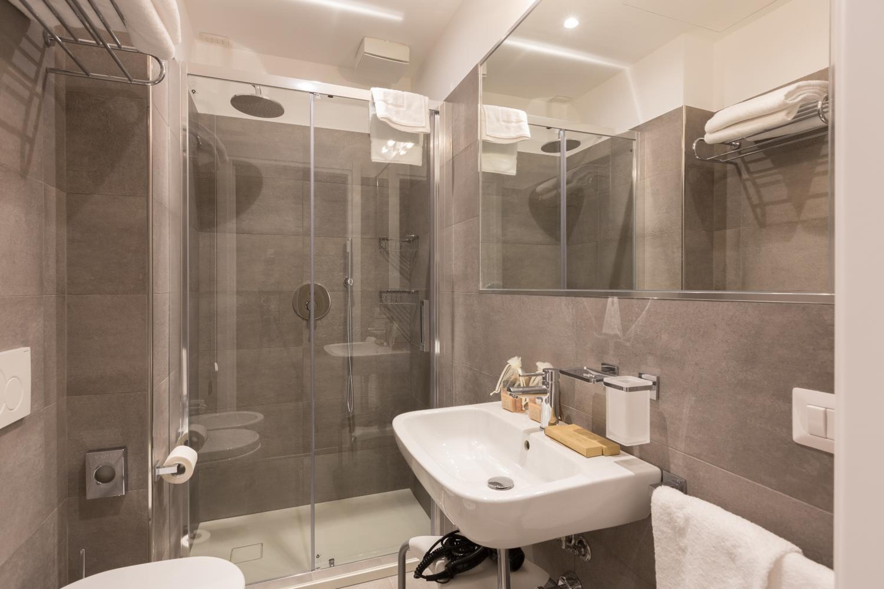 Ai Suma Hotel — 15