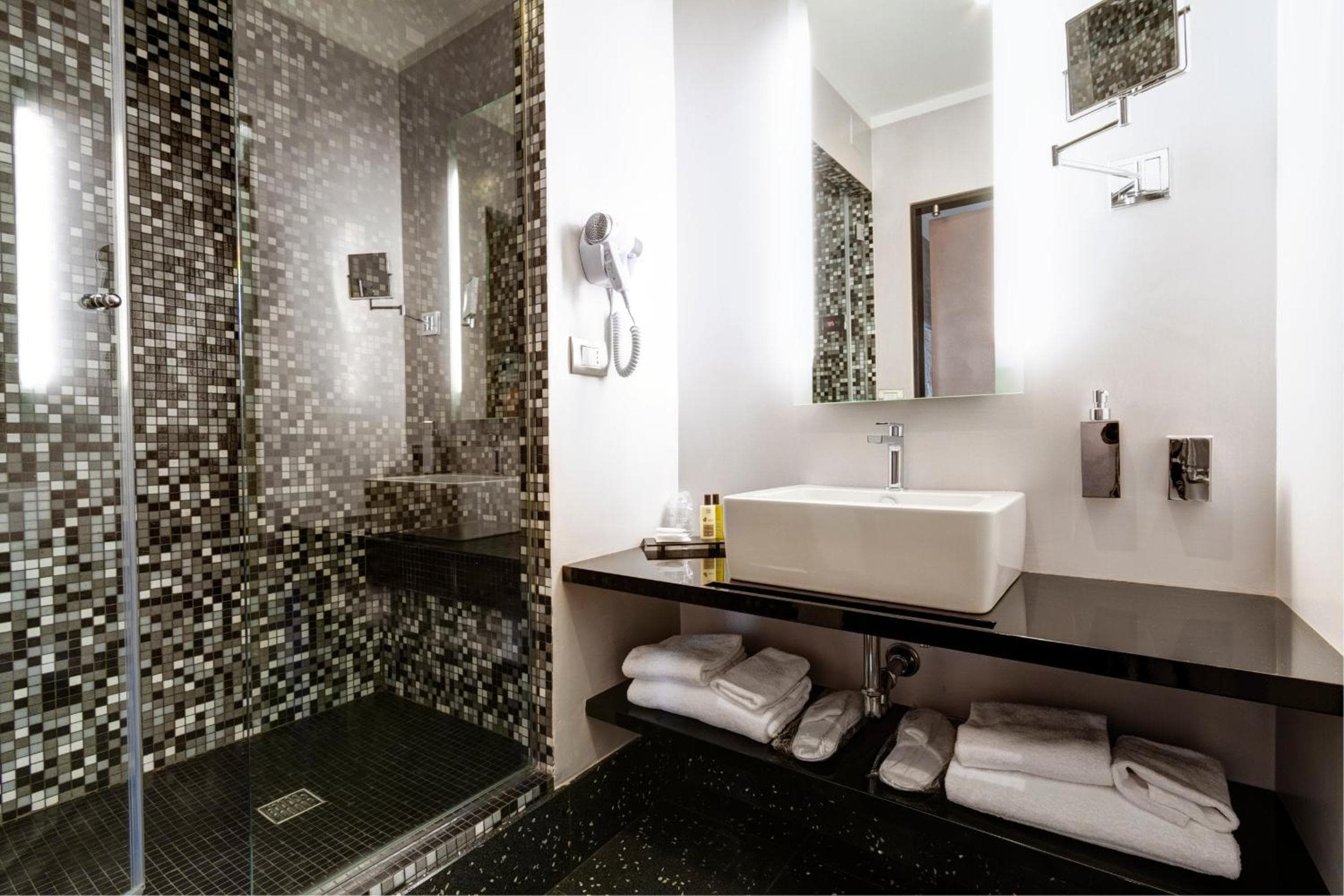 Dharma Luxury Hotel & SPA — 11