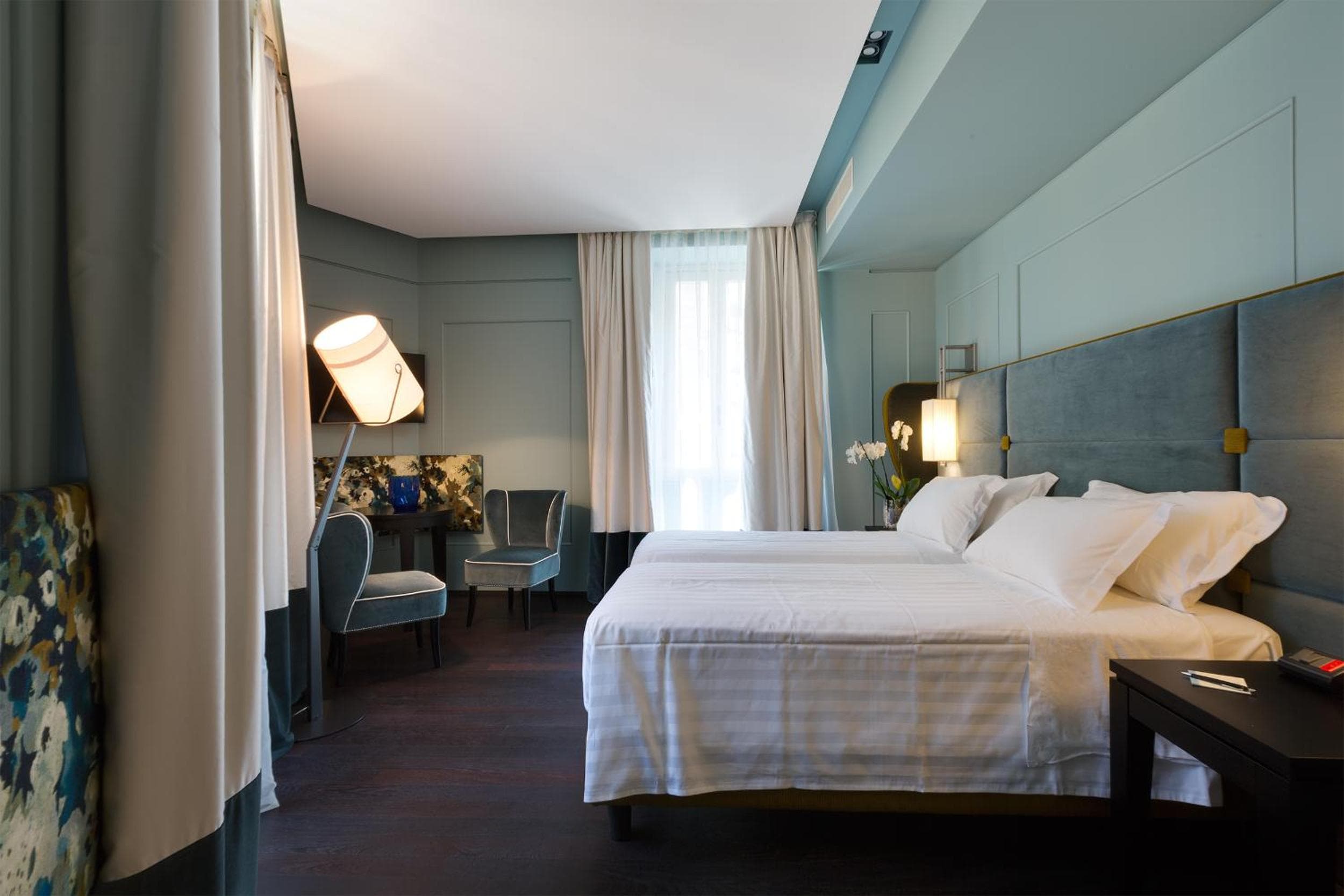 Stendhal Luxury Suites — 13