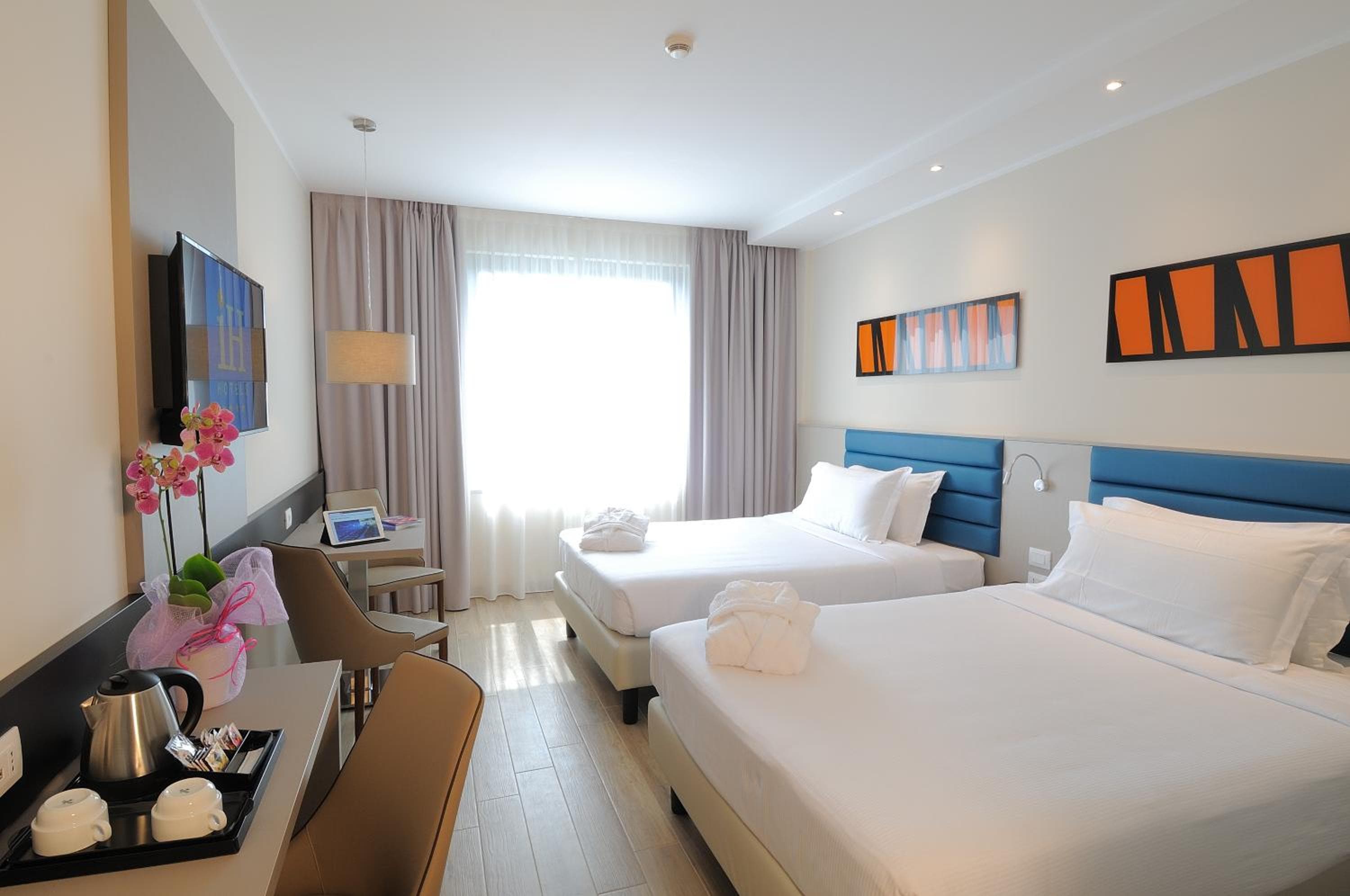 iH Hotels Milano Lorenteggio — 17