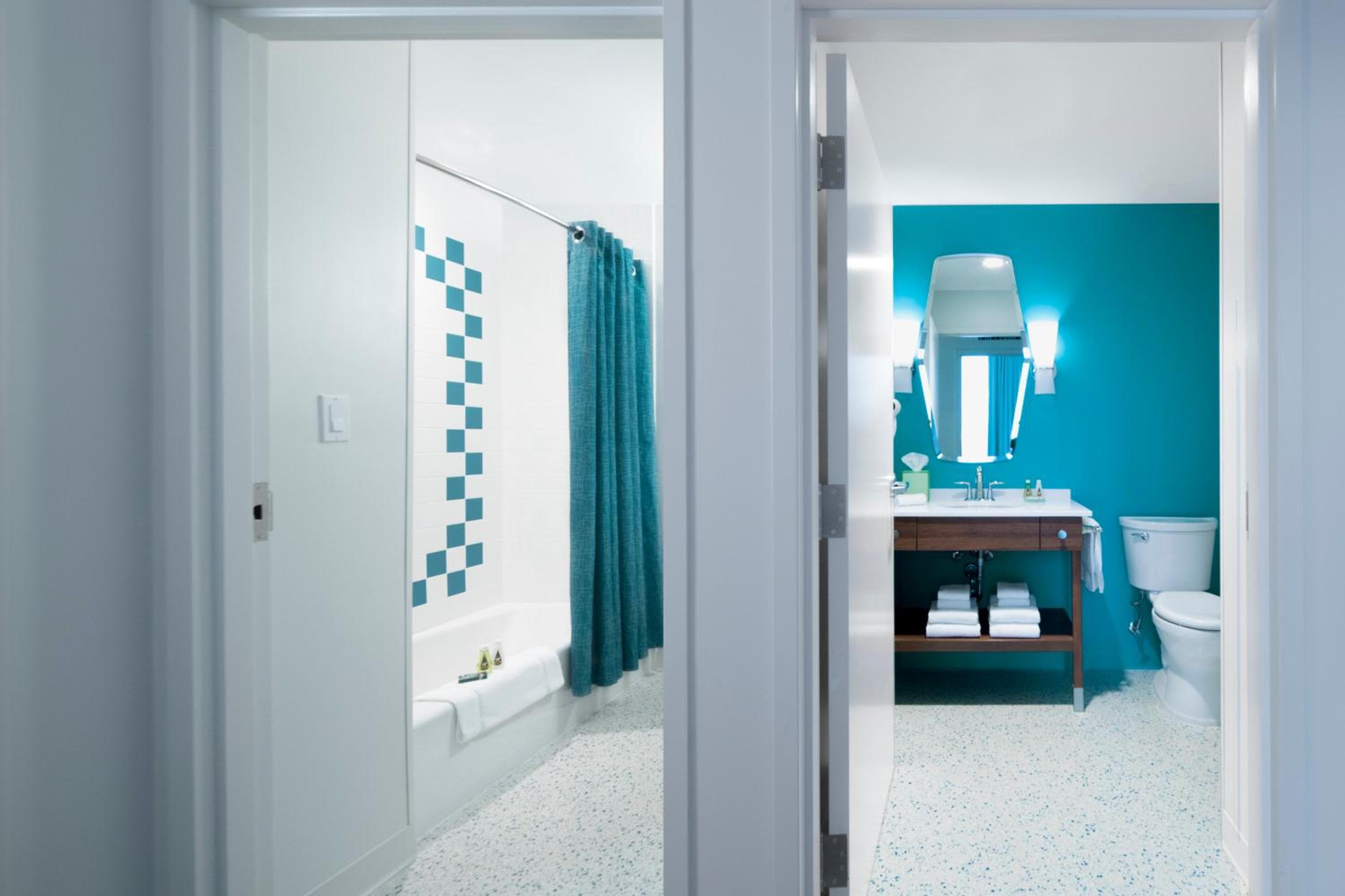 Universal's Cabana Bay Beach Resort — 8
