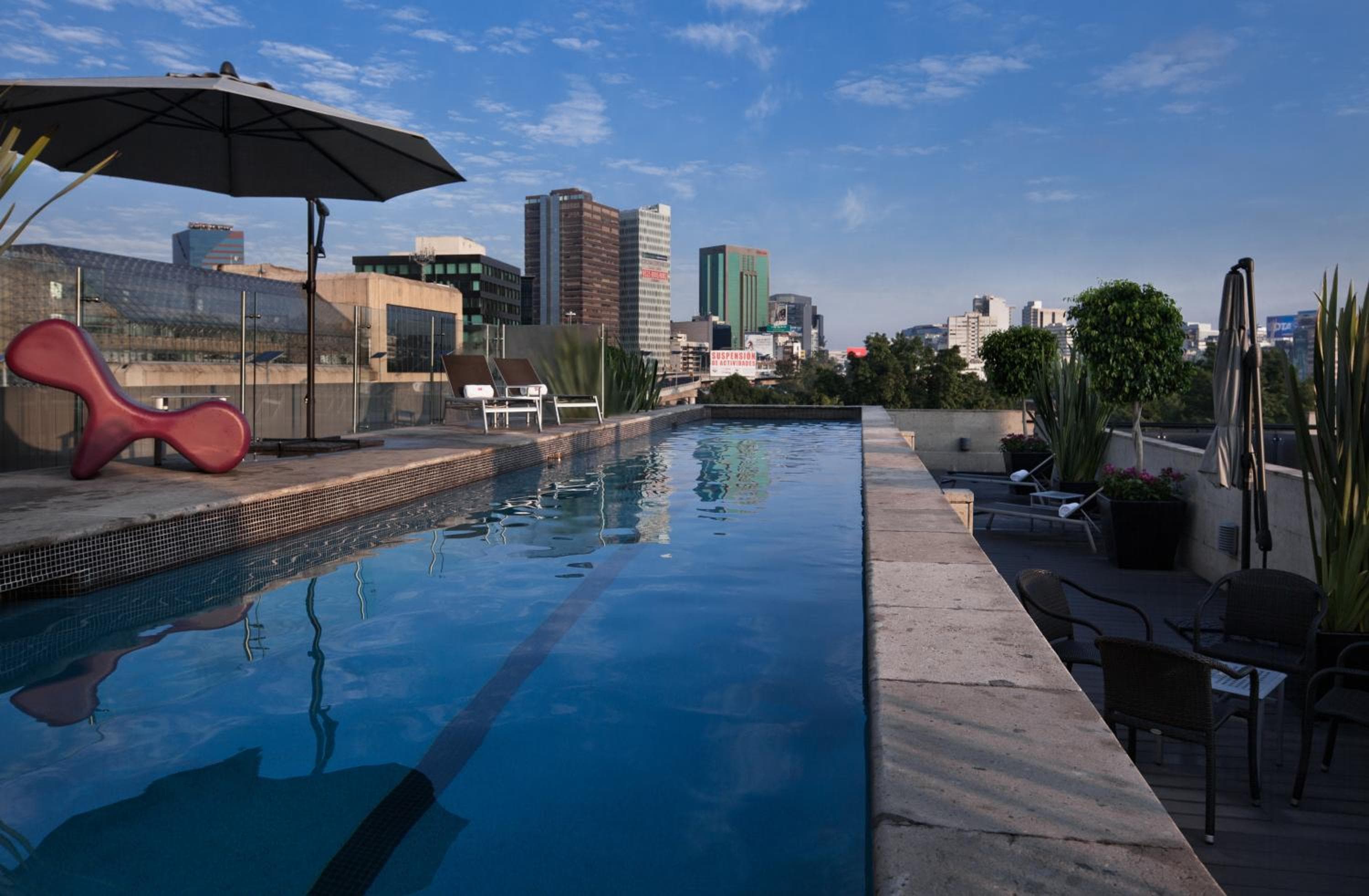Las Suites Campos Eliseos — 2