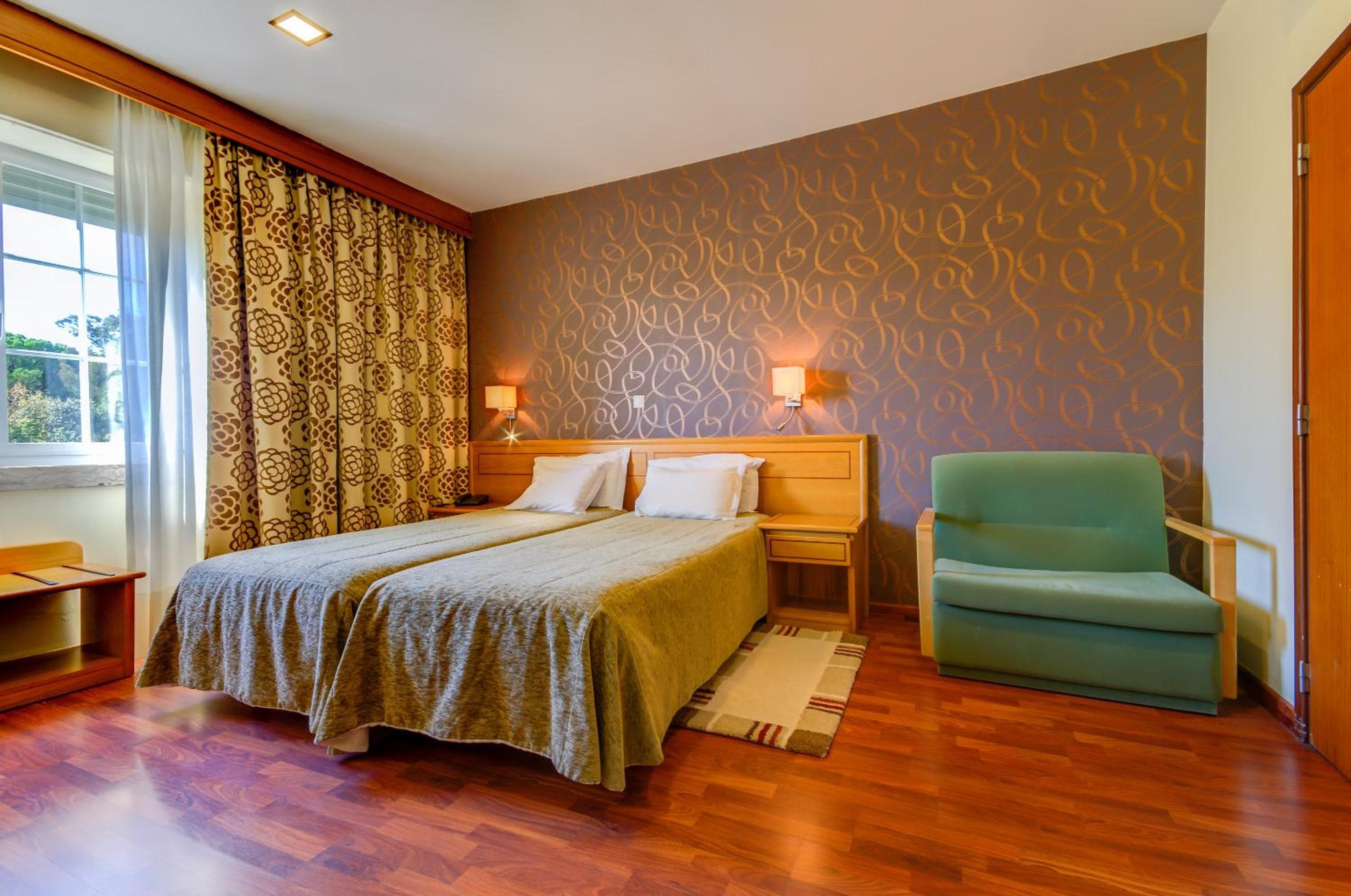 Hotel Avenida Park — 10