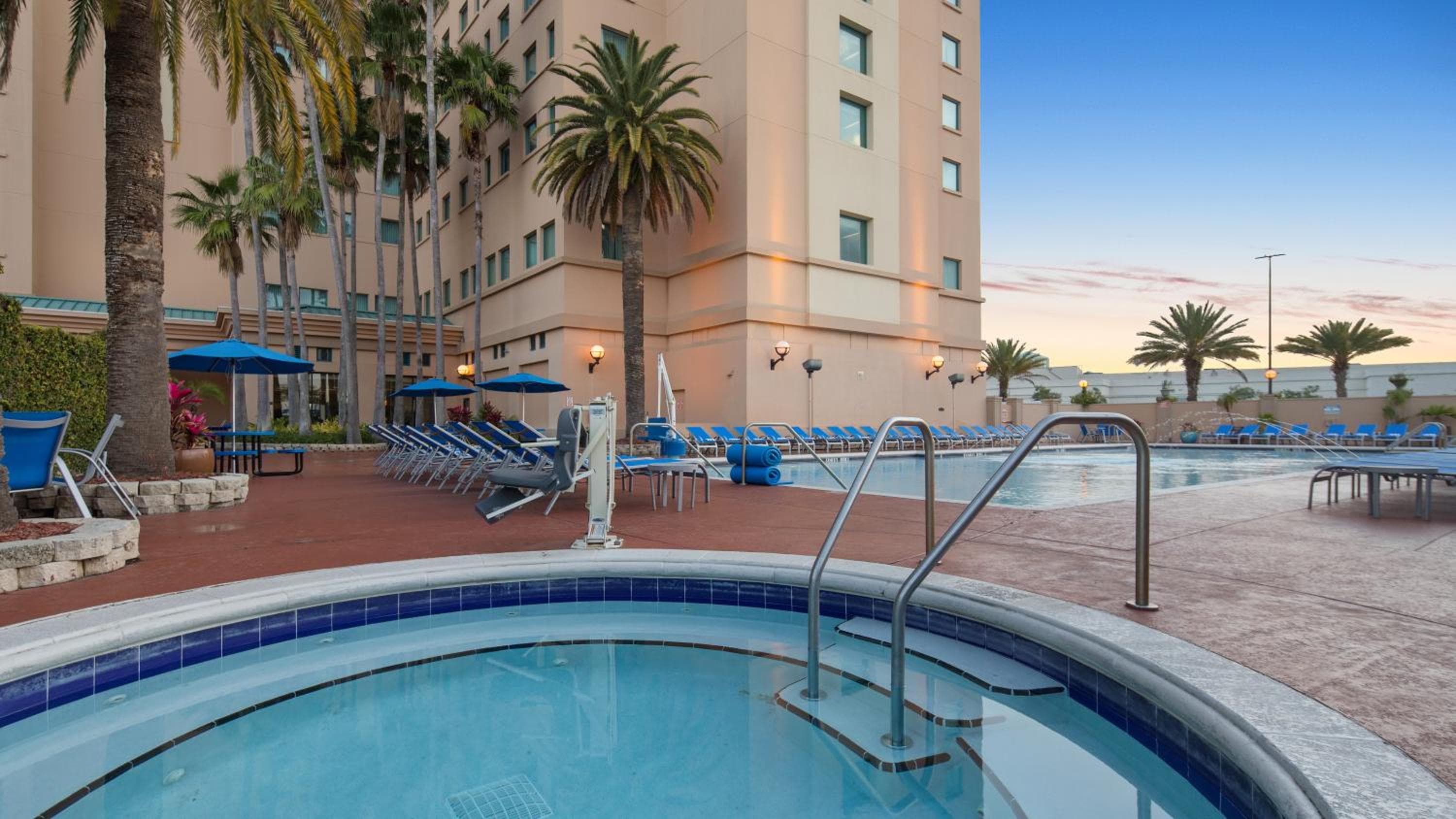 Das Florida Hotel & Conference Center im Florida Mall — 14
