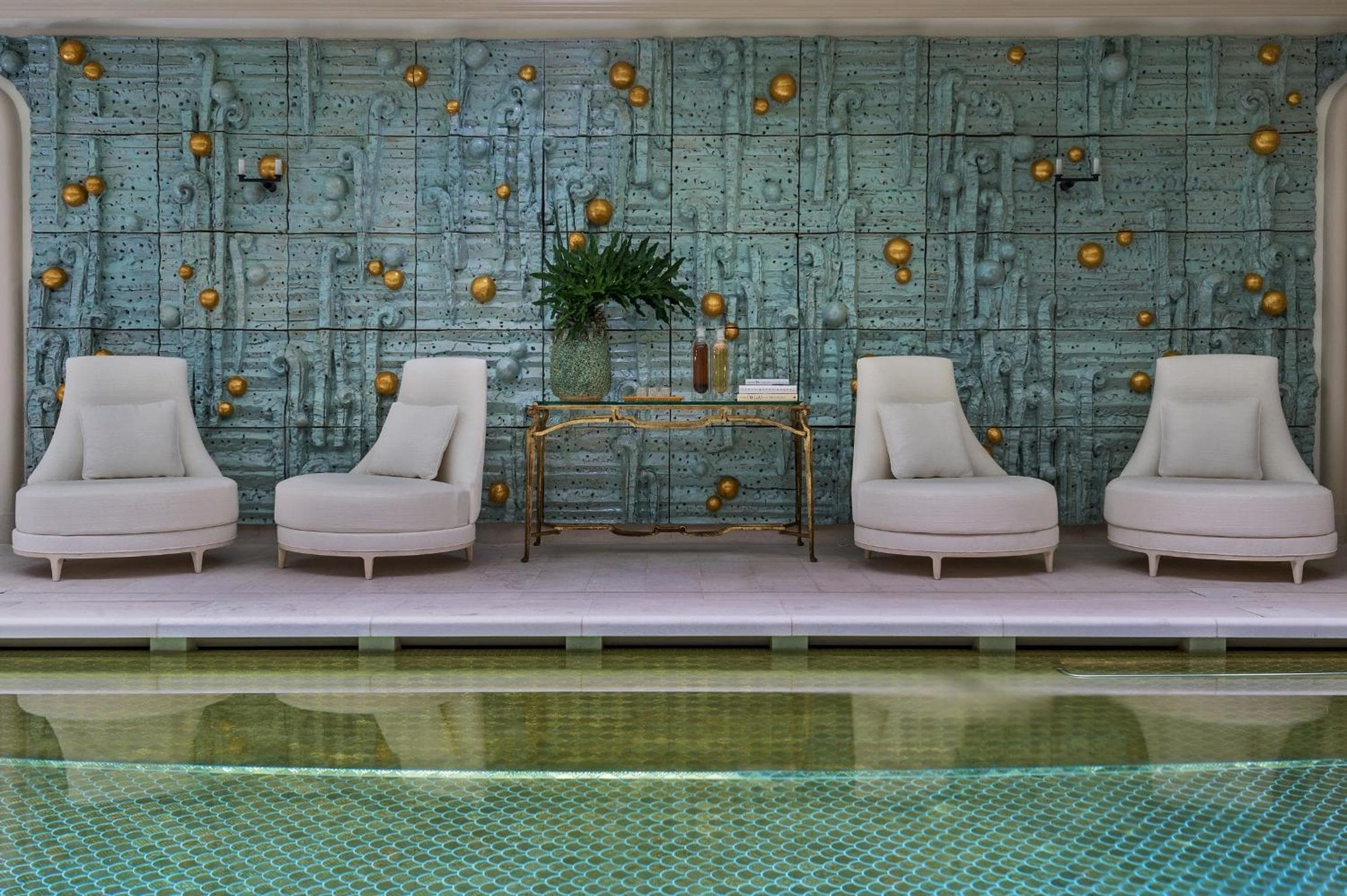 Hotel de Crillon — 16