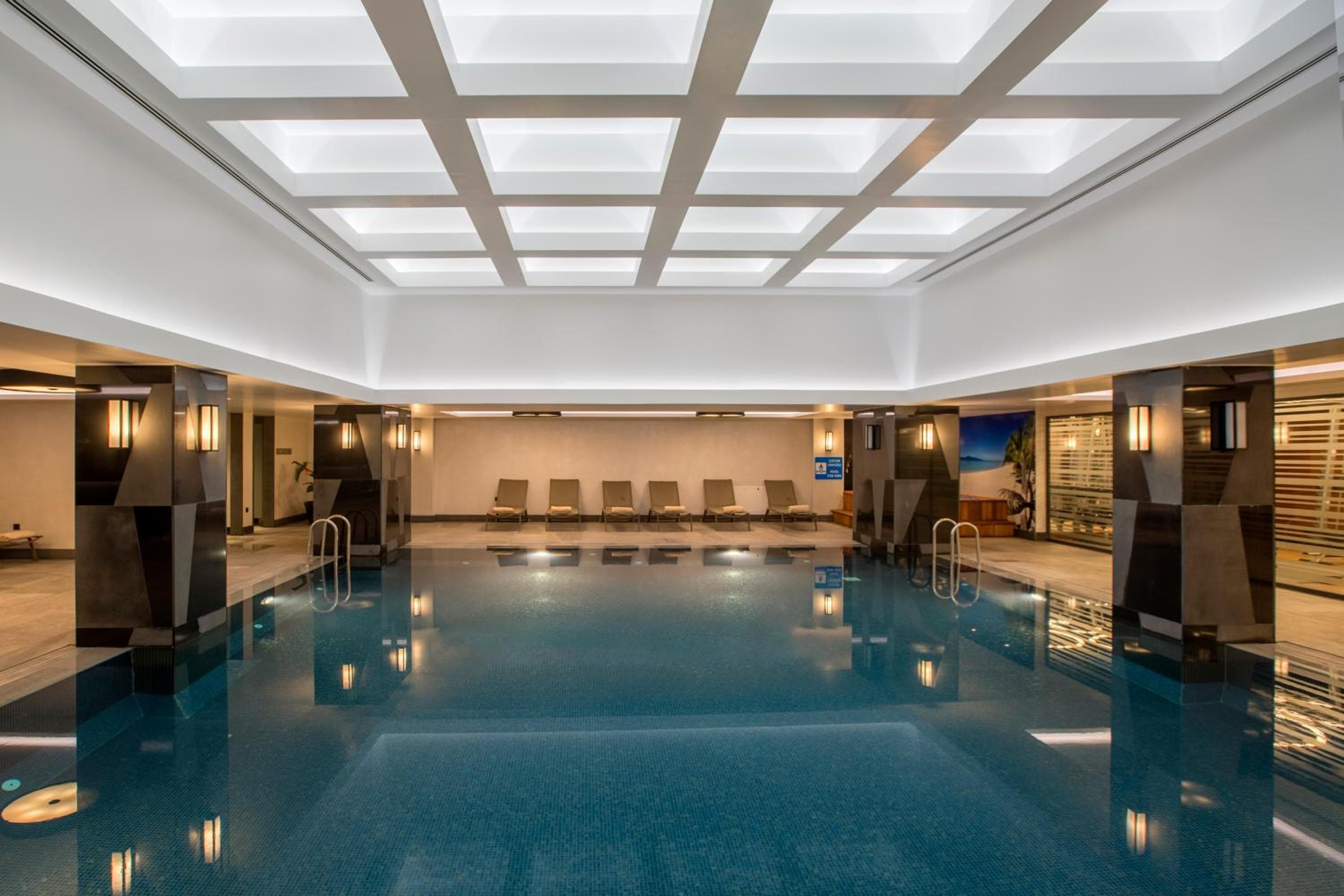 Golden Tulip Estambul Bayrampasa — 27