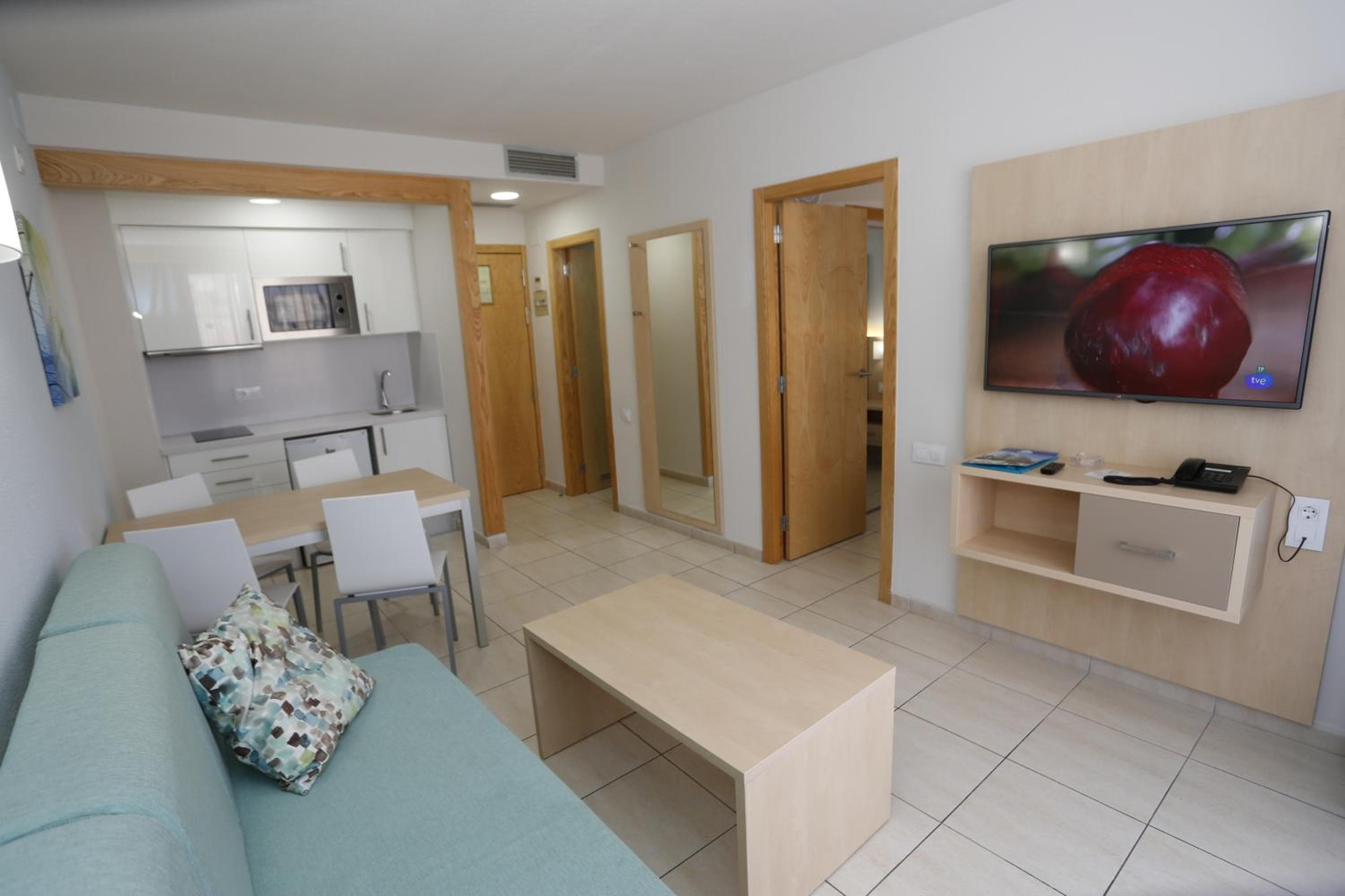 Hotel-Apartamentos Andorra — 2
