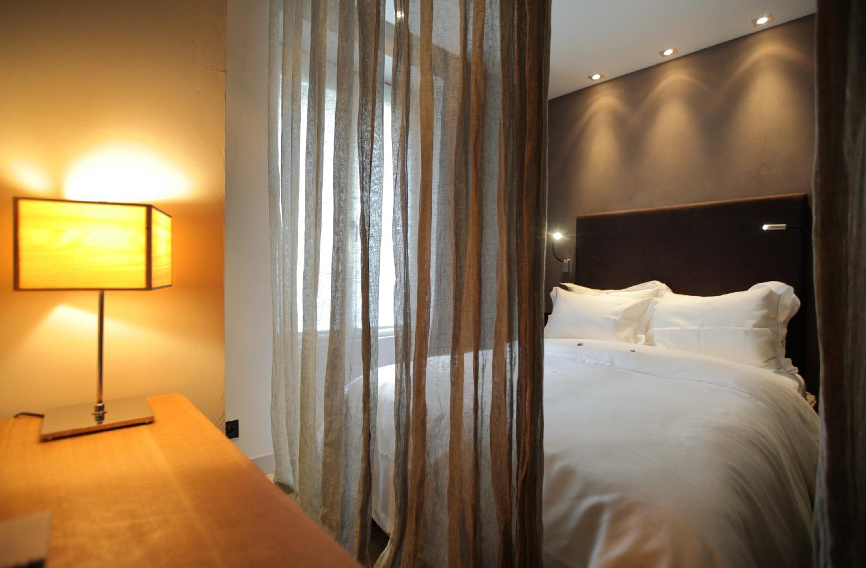 Hidden Hotel — 27