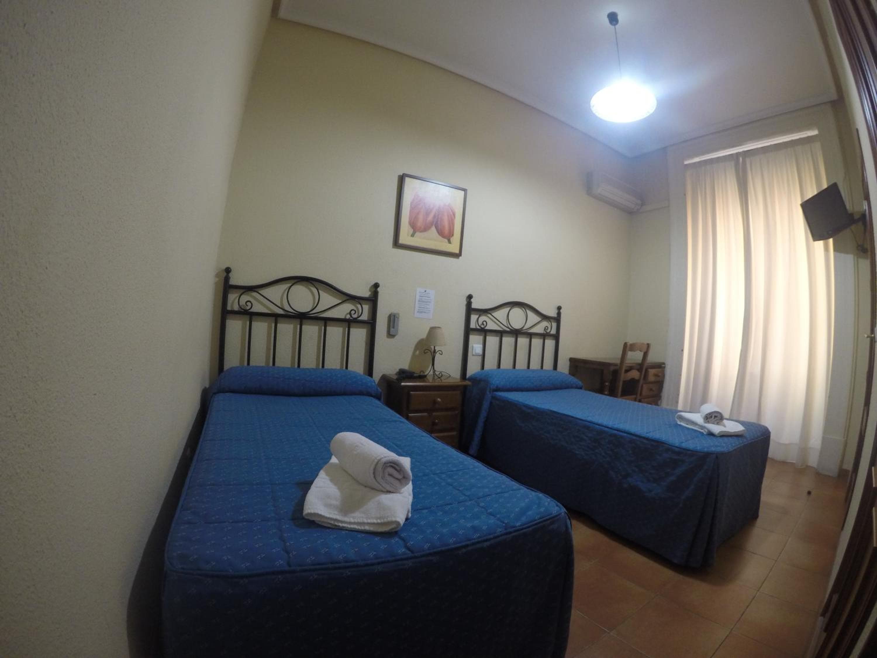 Hostal El Pilar — 7
