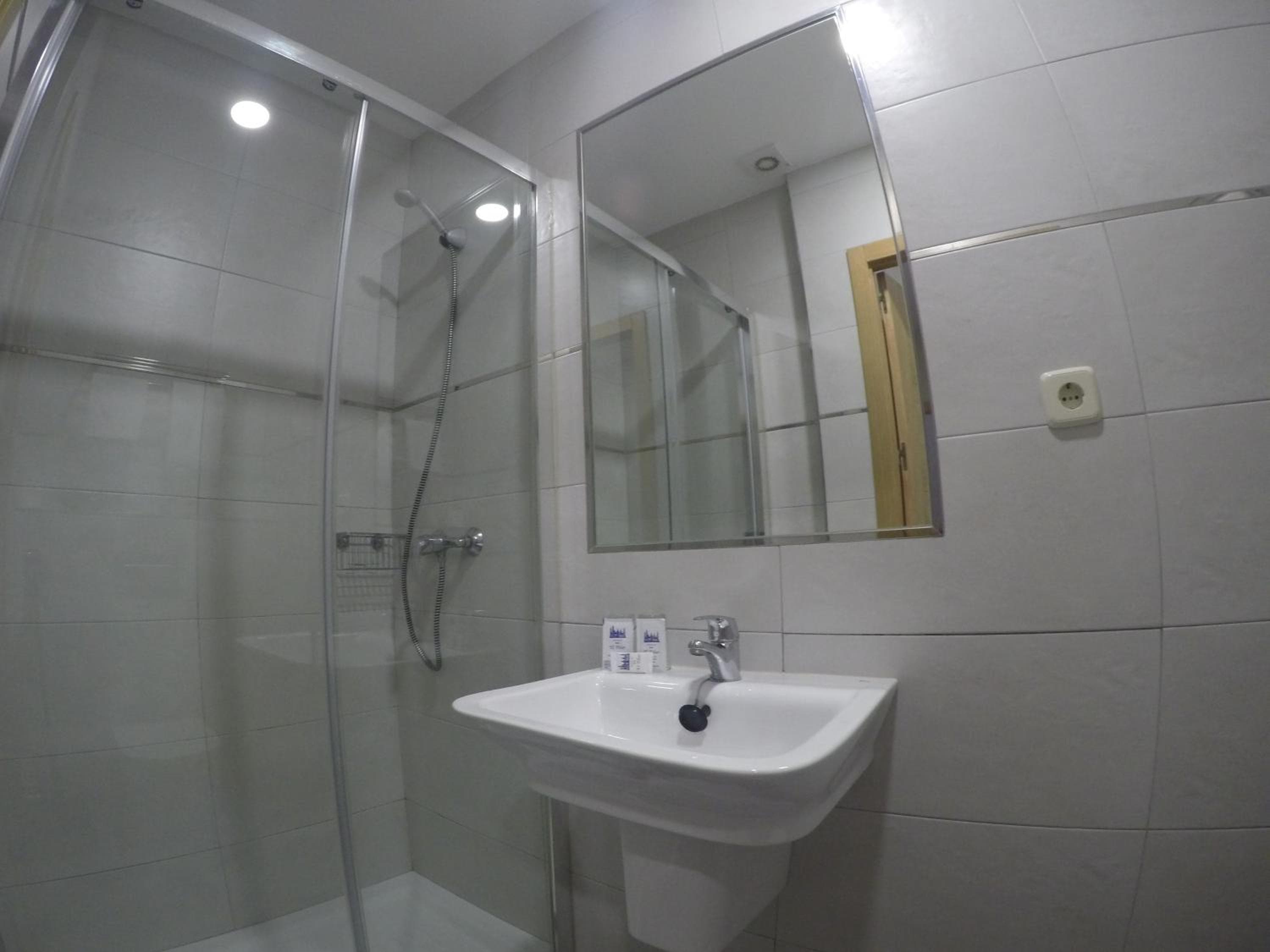 Hostal El Pilar — 6