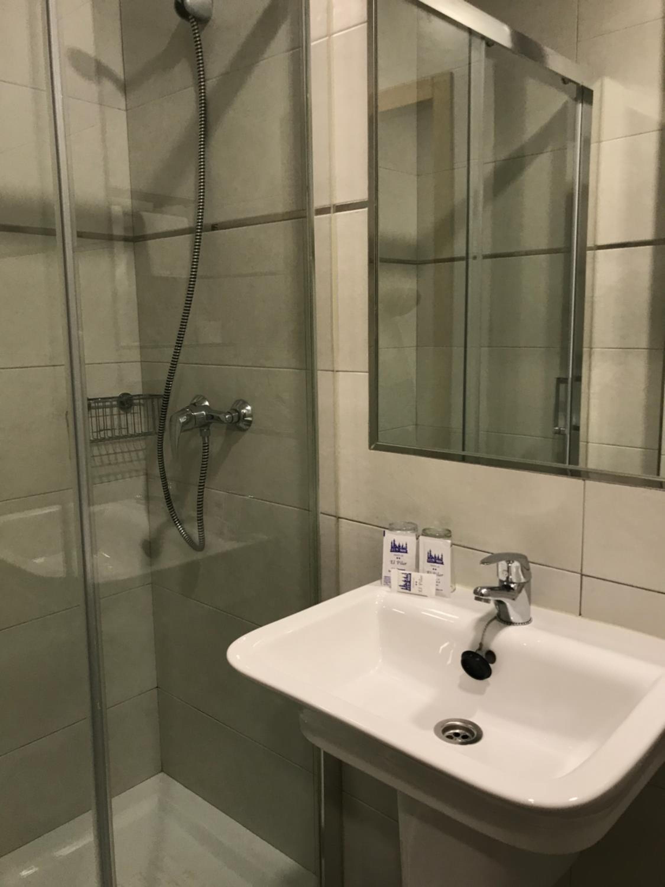 Hostal El Pilar — 28