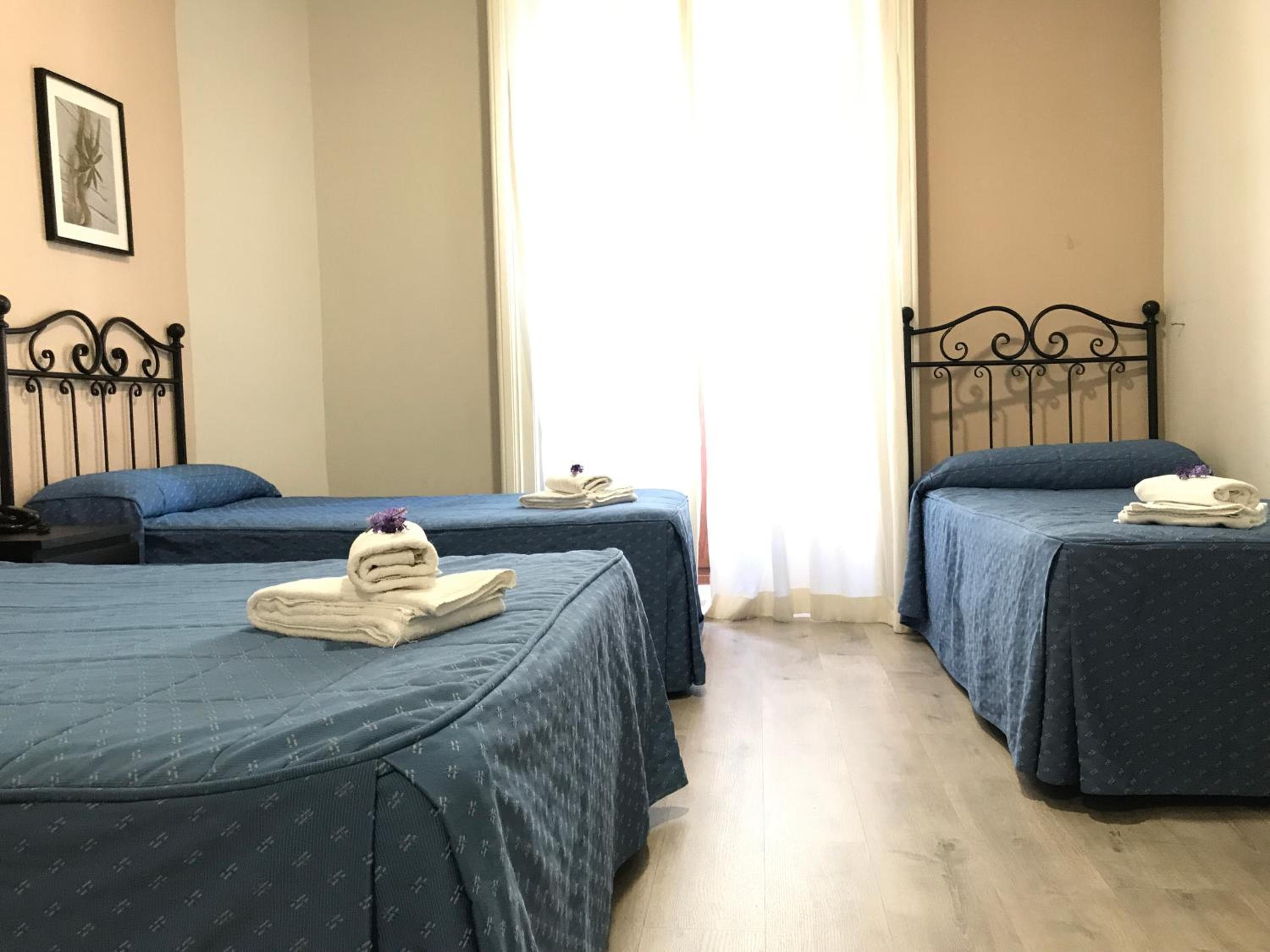 Hostal El Pilar — 27