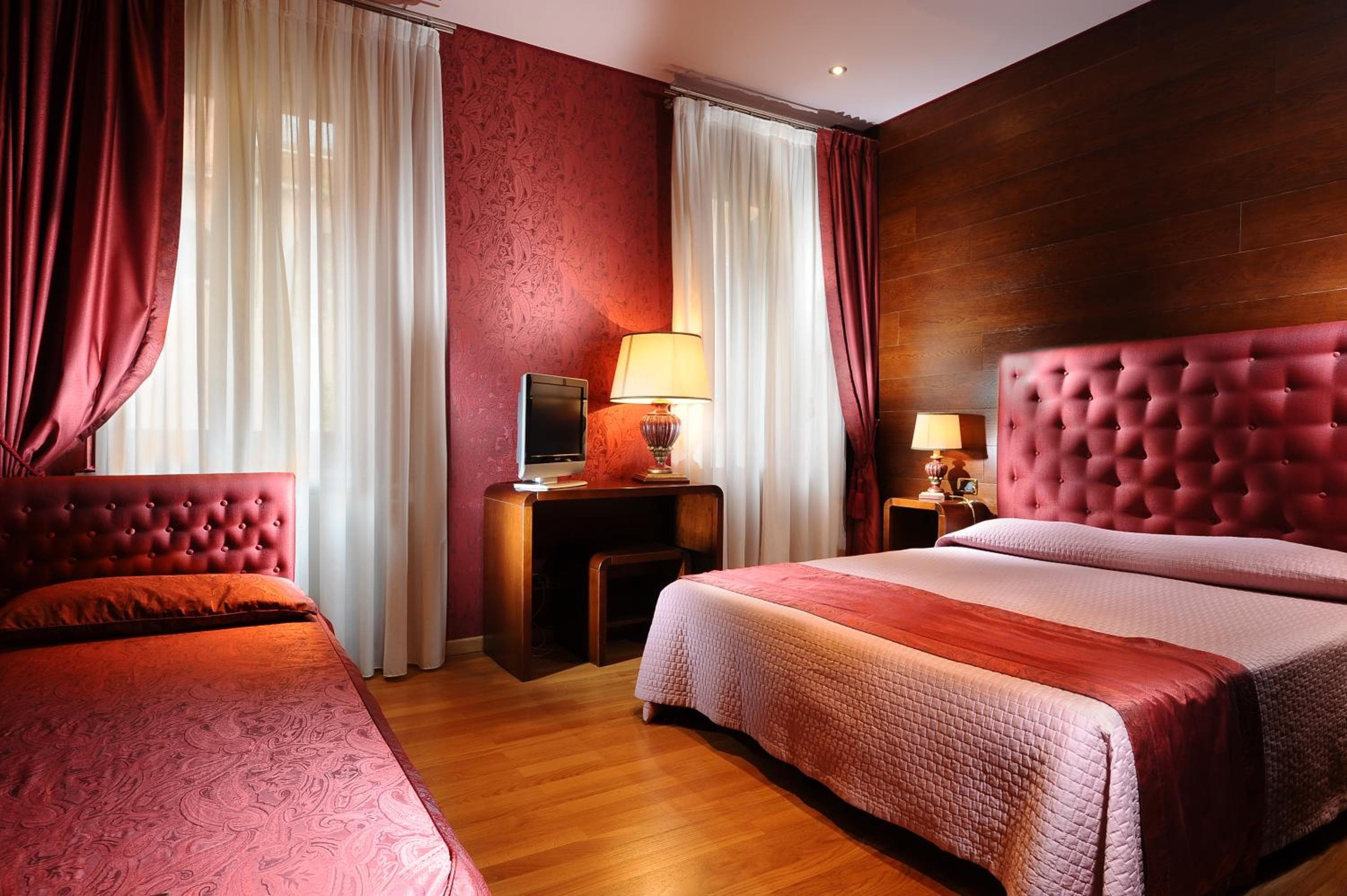 Hotel Abbazia hotel, Calle Priuli Dei Cavaletti 68, Venice, Italy — photo 6