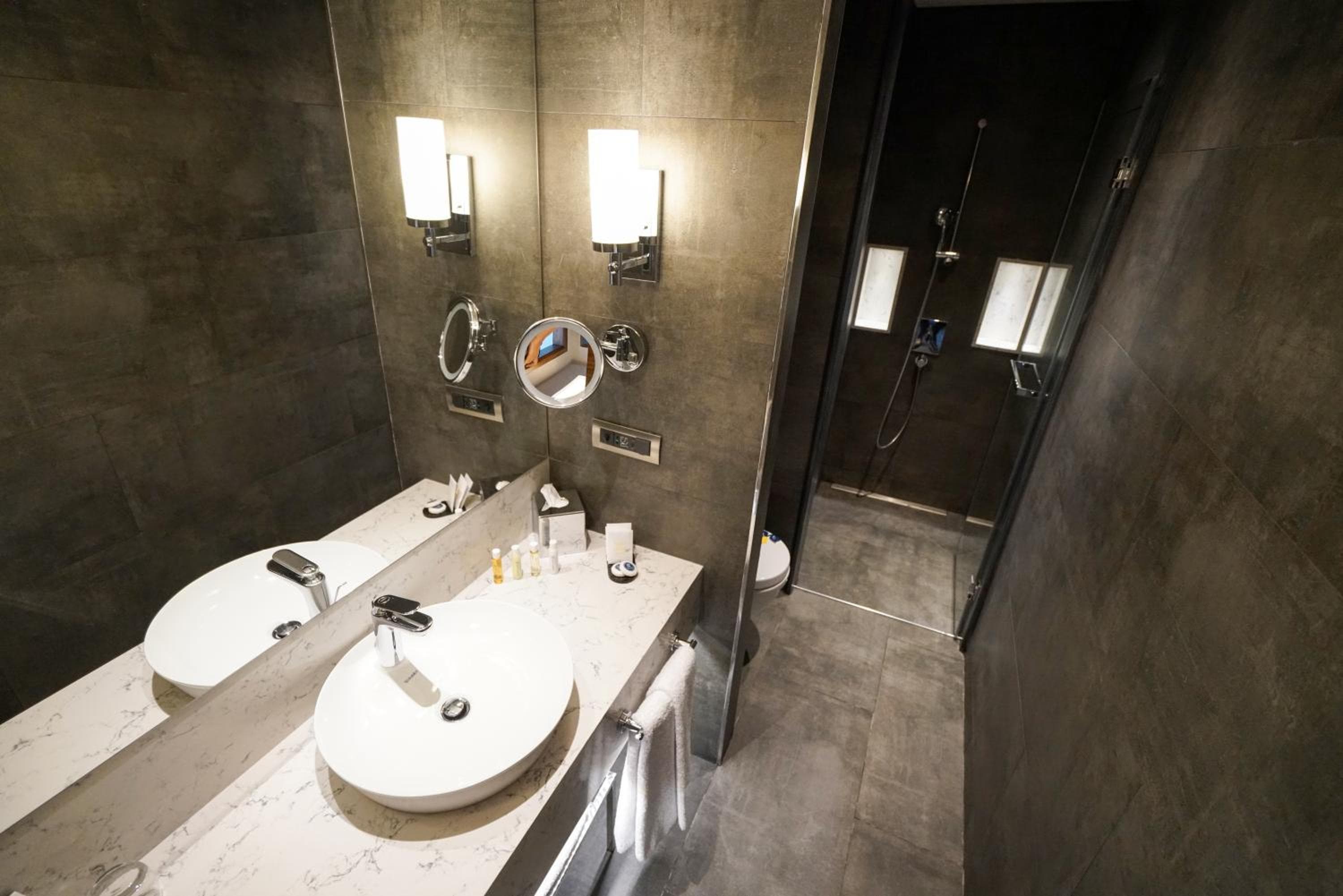 Golden Tulip Estambul Bayrampasa — 10