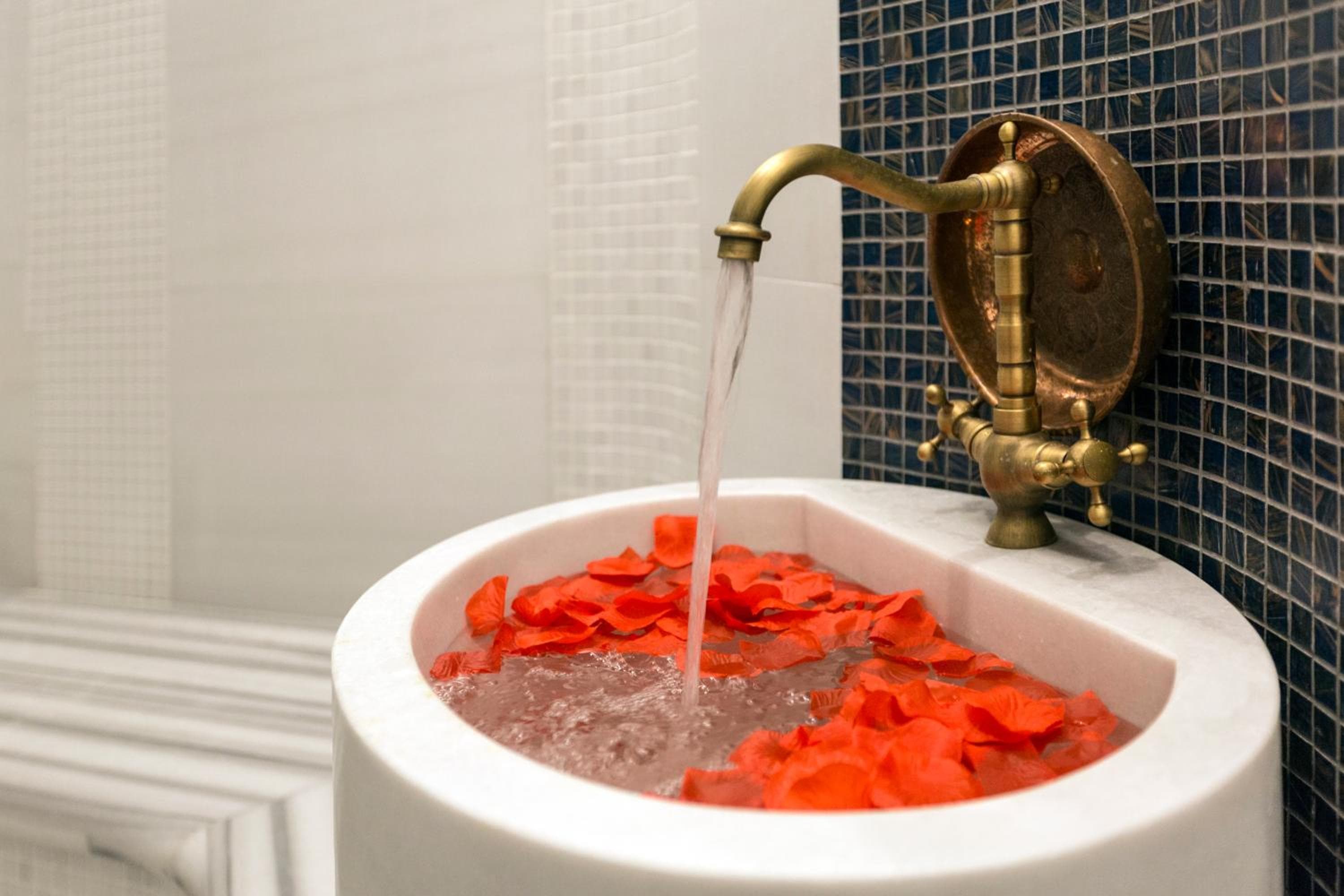 Golden Tulip Istanbul Bayrampasa — 29