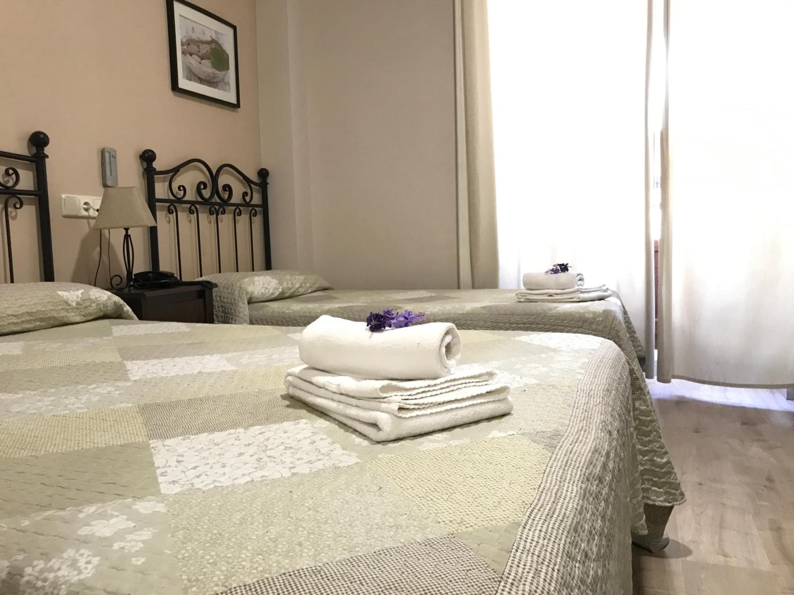 Hostal El Pilar — 21