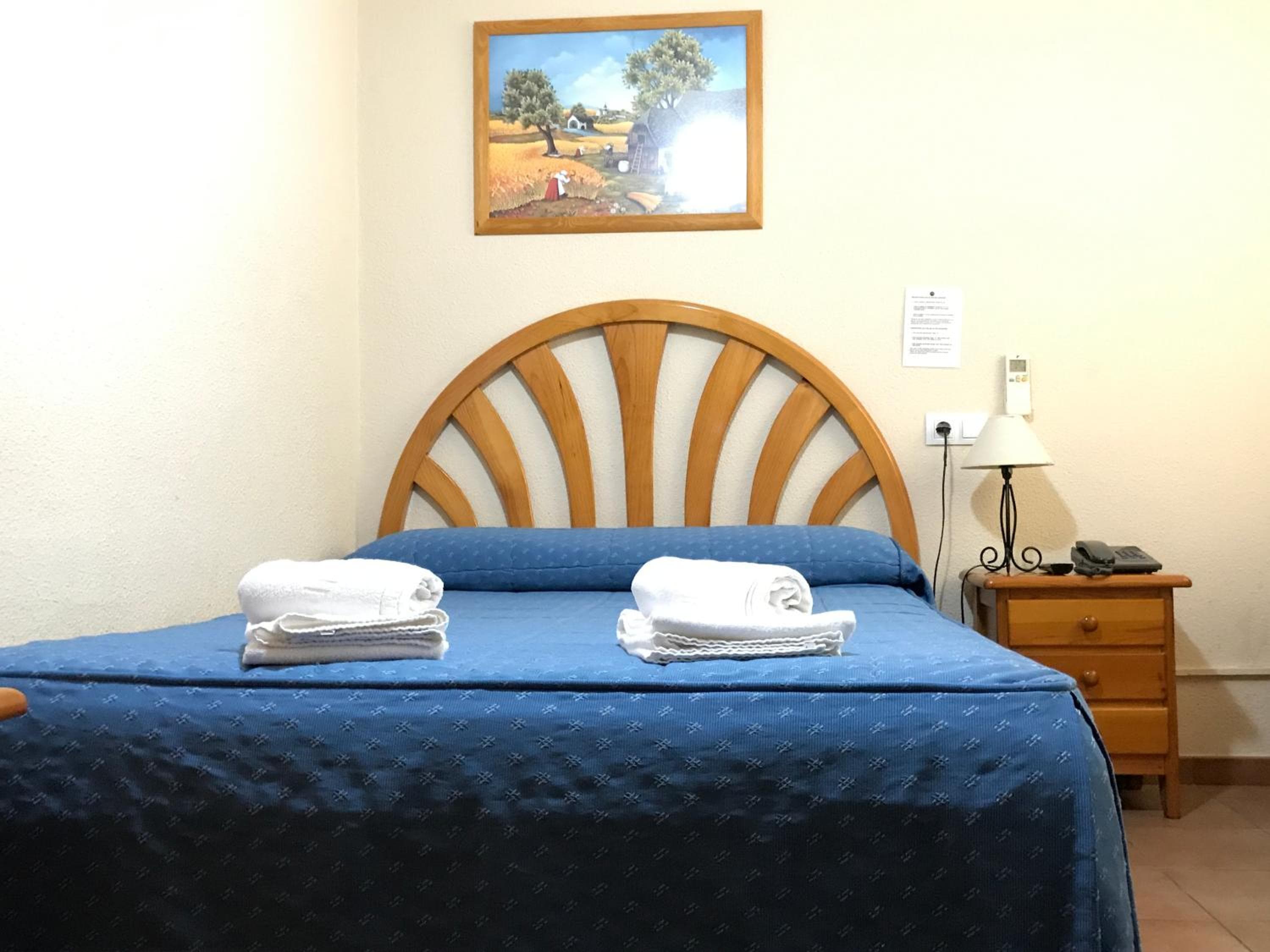 Hostal El Pilar — 25