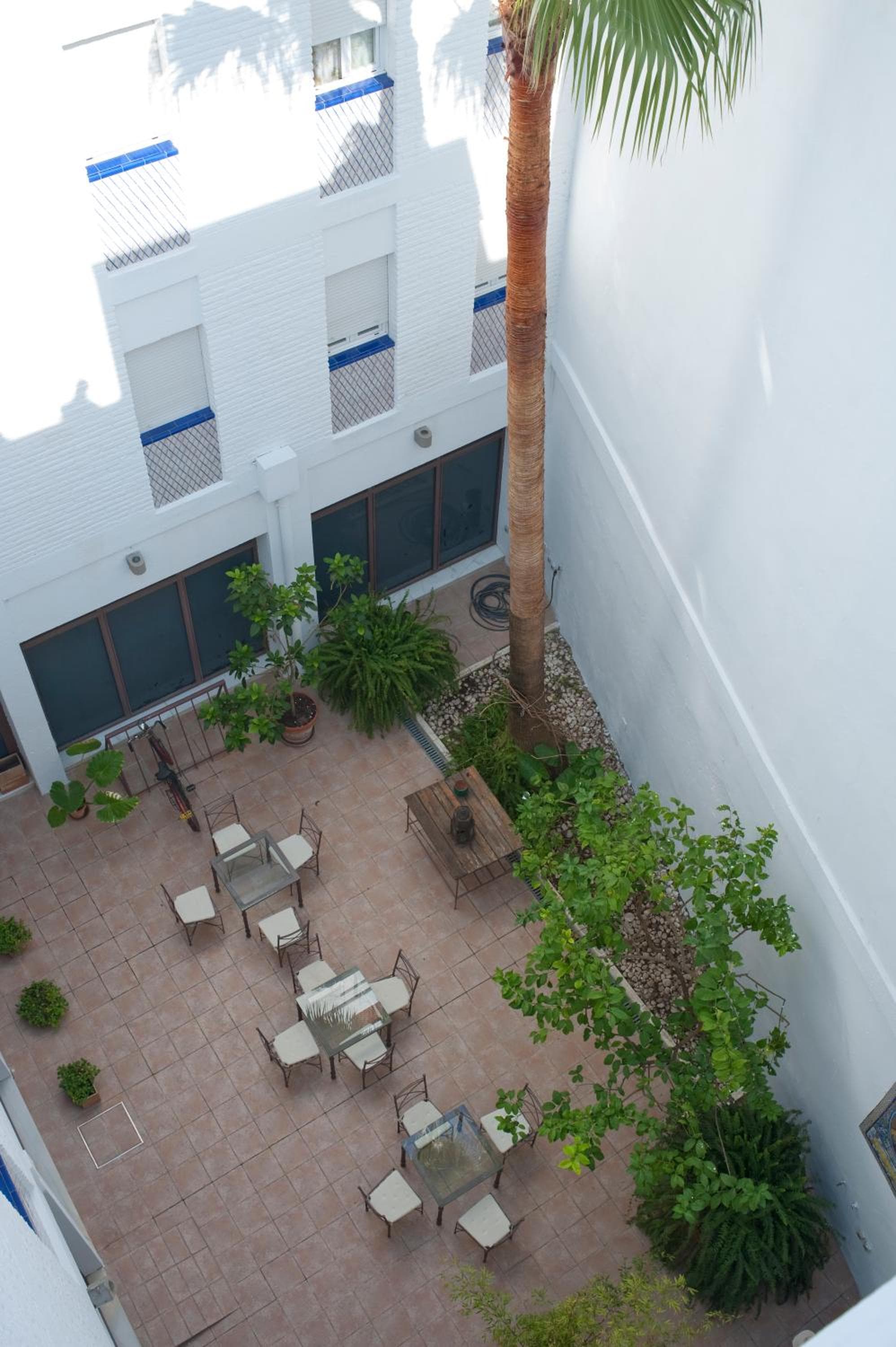 Hotel Alcantara — 4