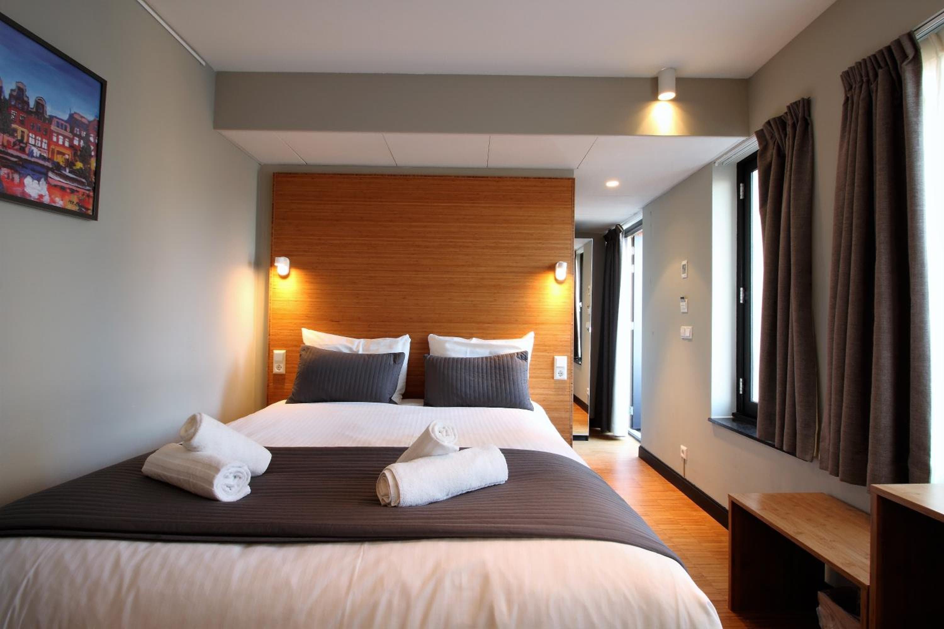 El hotel del banco — 9