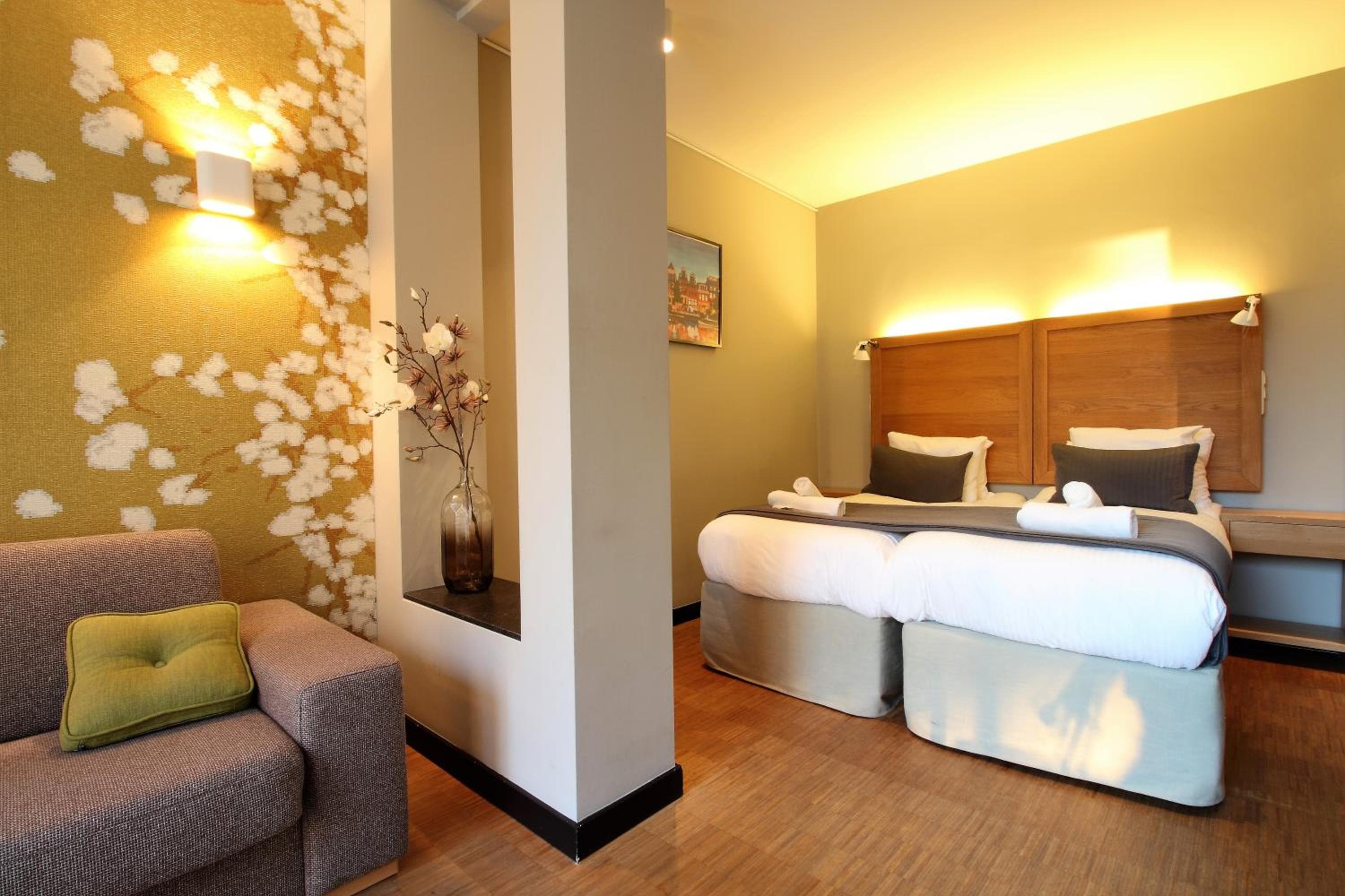 El hotel del banco — 3