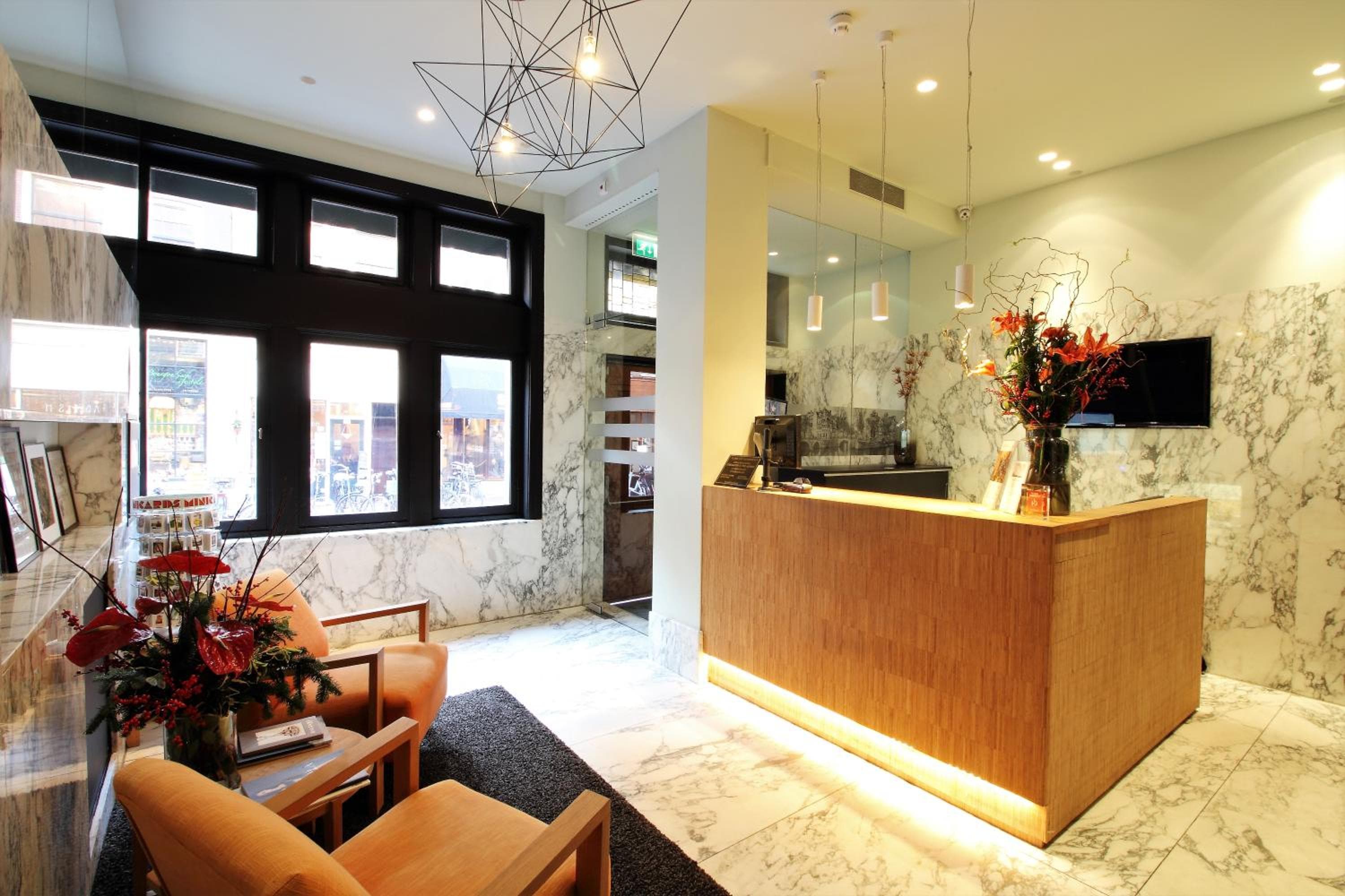El hotel del banco — 18