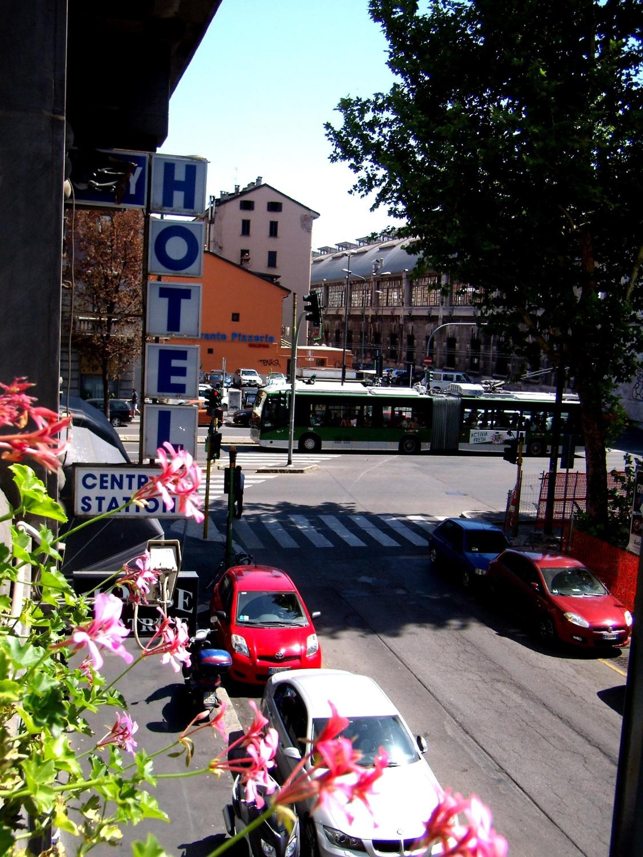 Hotel Central Station — 1