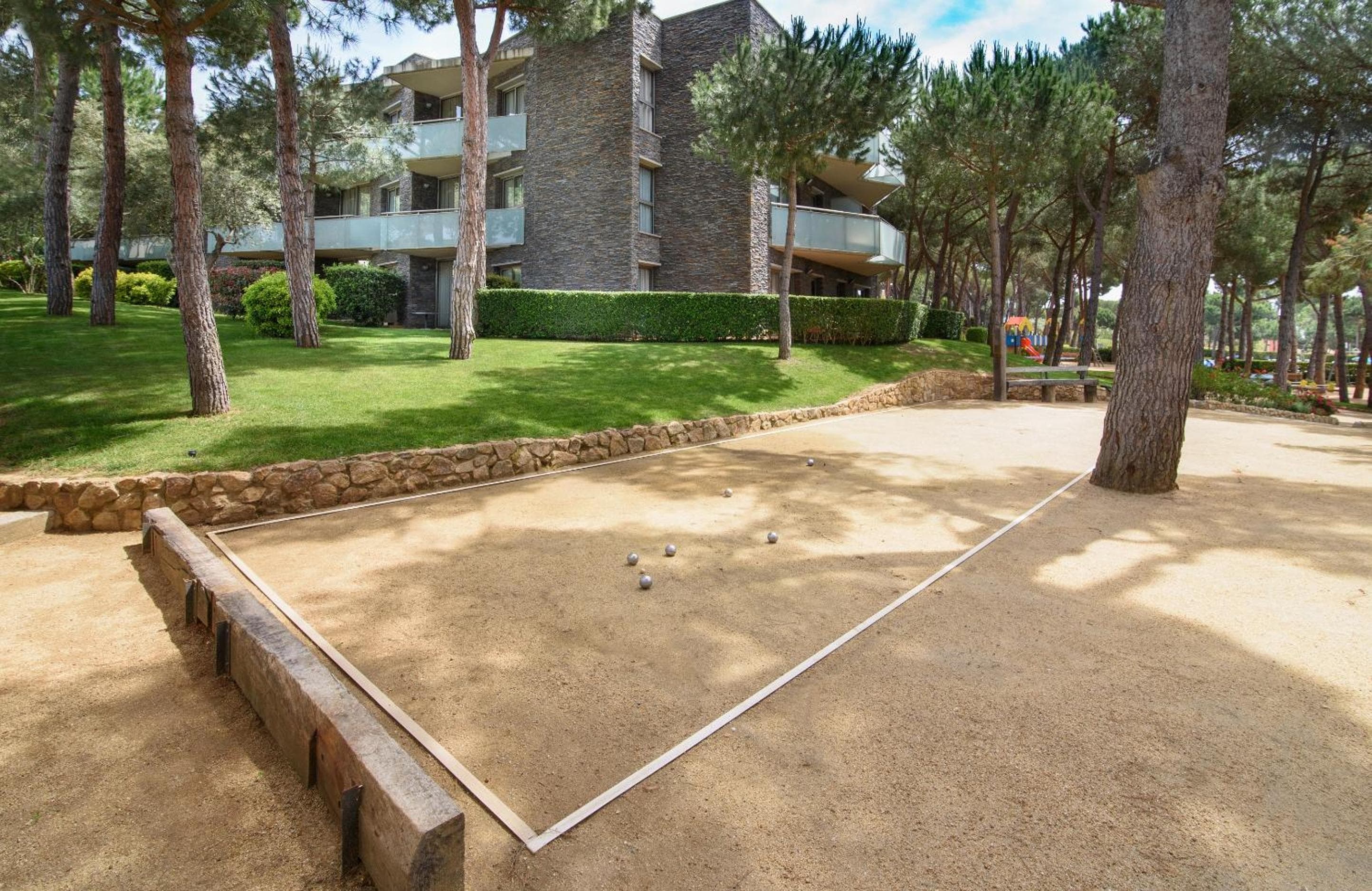 Aparthotel Ciutat de Palol — 9