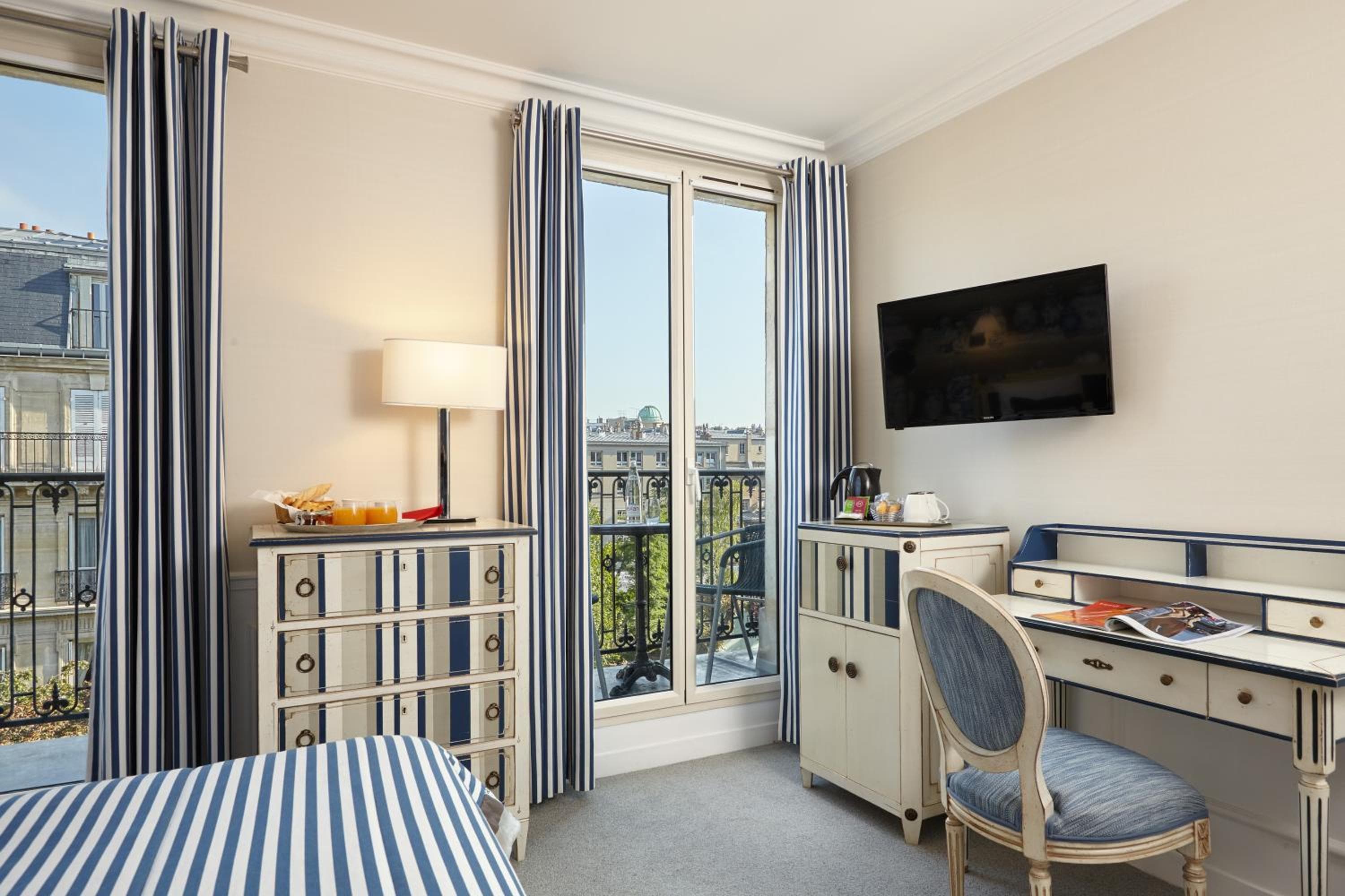 Hôtel Relais Saint Jacques Paris — 4