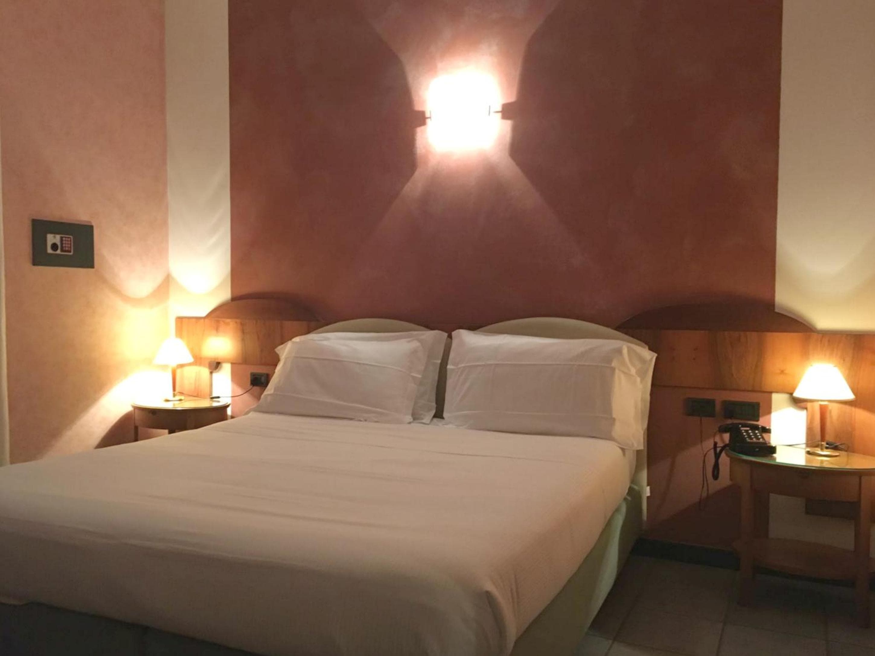 Plus Welcome Milano → Plus Willkommen Milano — 24