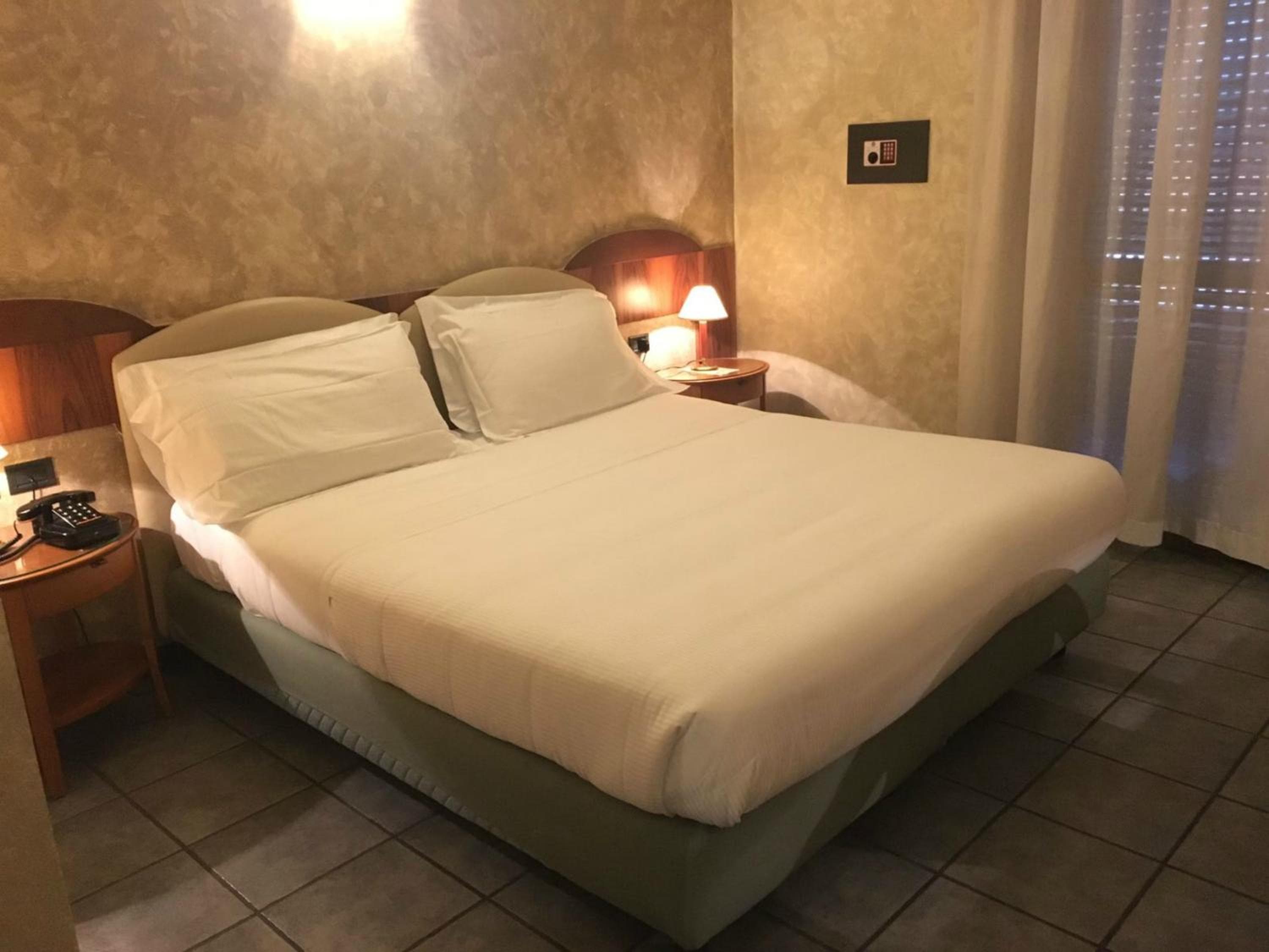 Plus Welcome Milano → Plus Willkommen Milano — 26