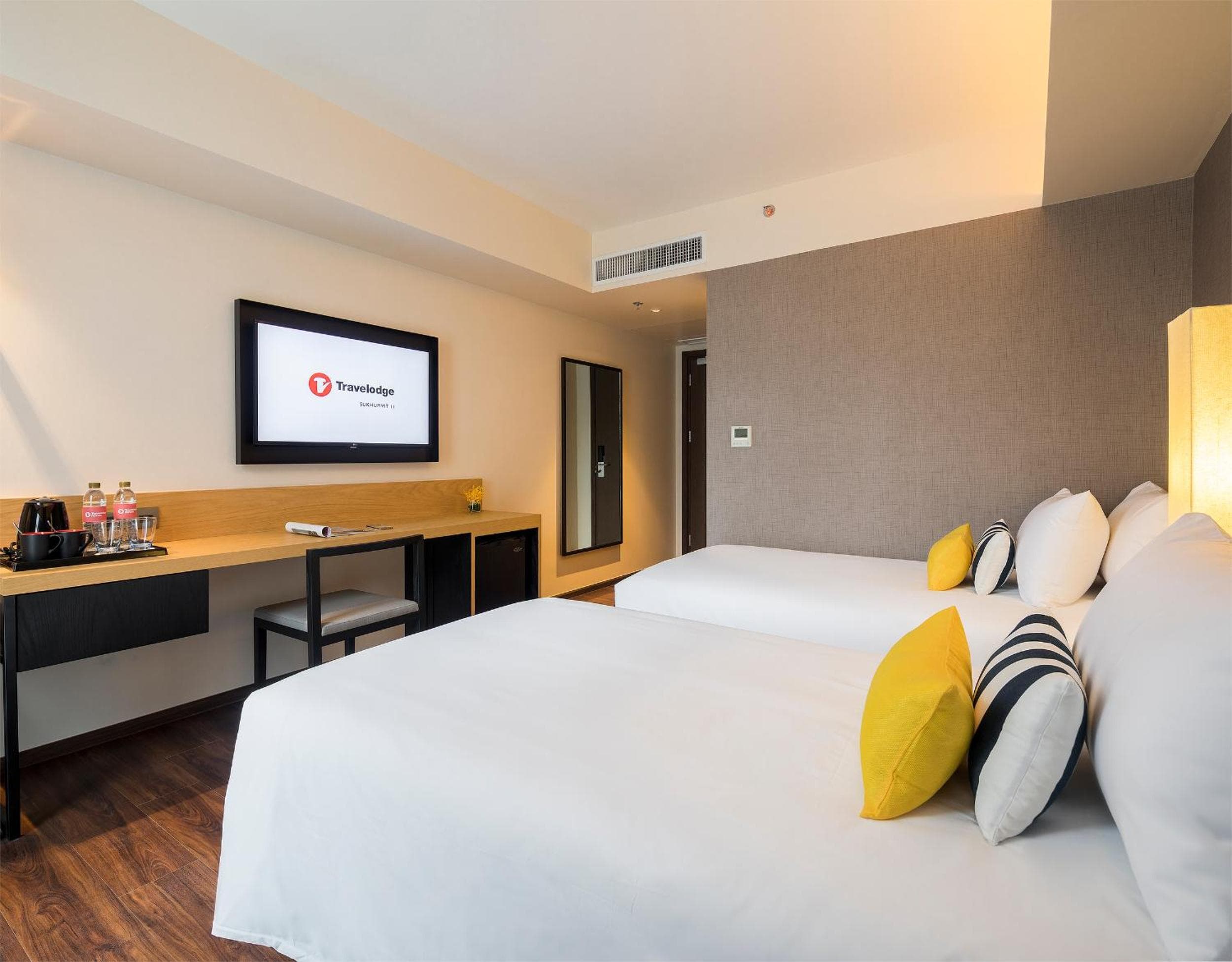 Travelodge Sukhumvit 11 — 19