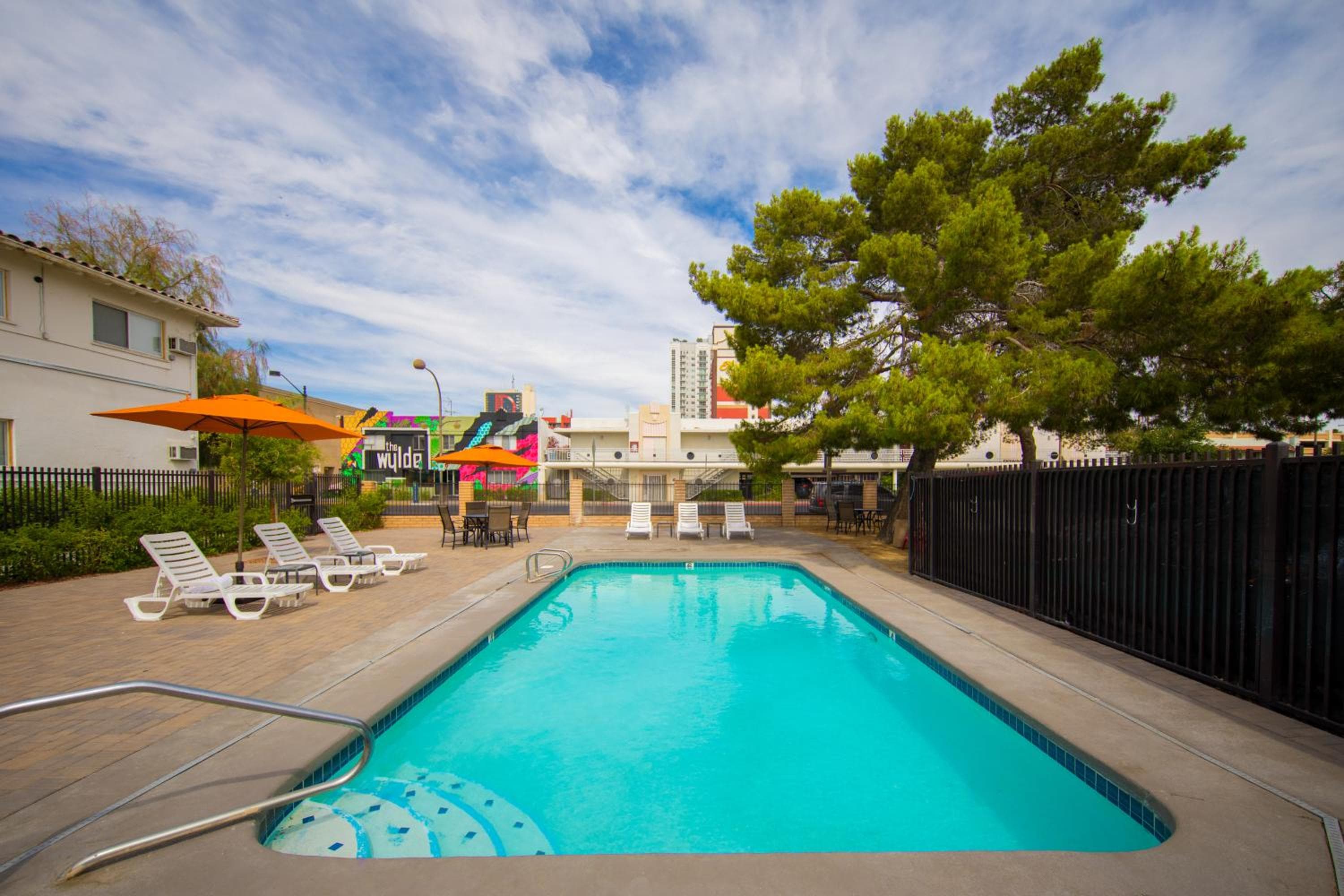 Downtowner Boutique Hotel — 2