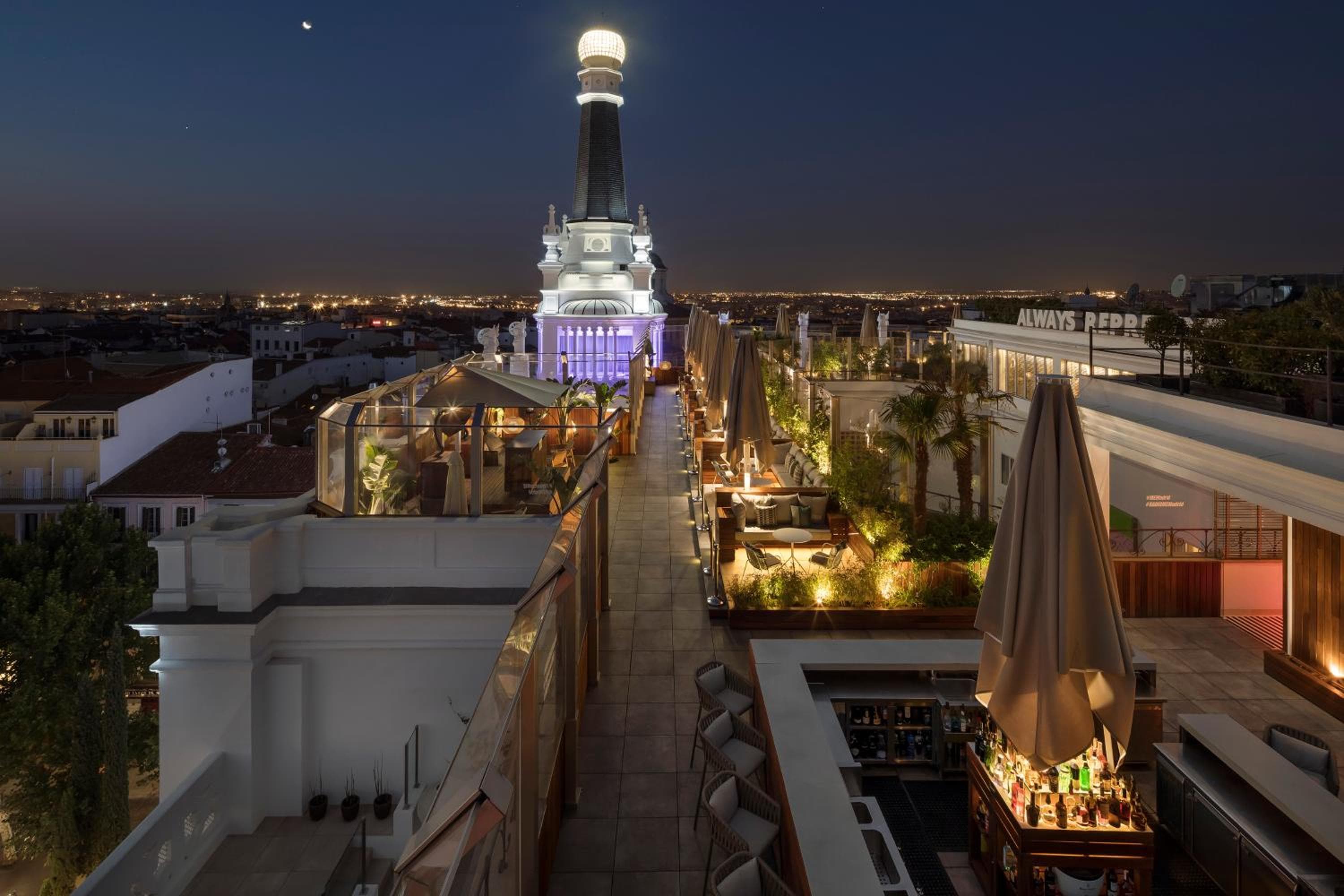 ME Madrid Reina Victoria by Meliá — 12