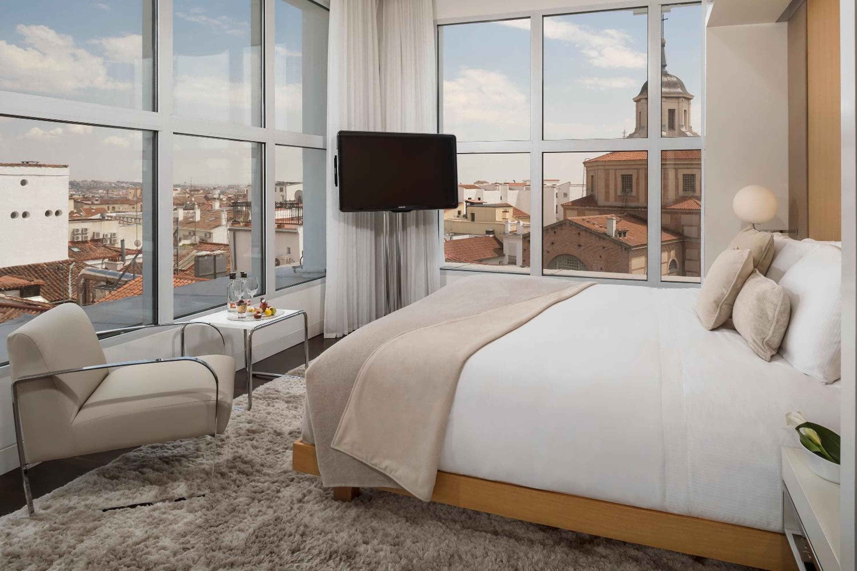 ME Madrid Reina Victoria by Meliá — 24