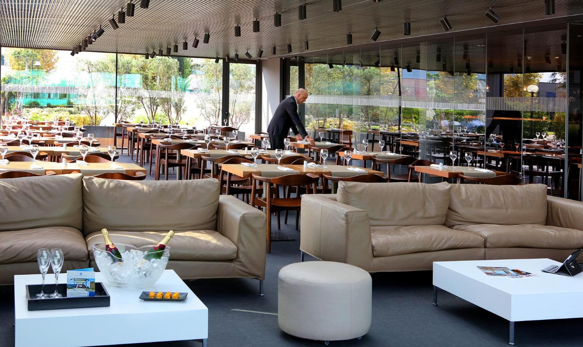 BAH Barcelona Airport Hotel — 19