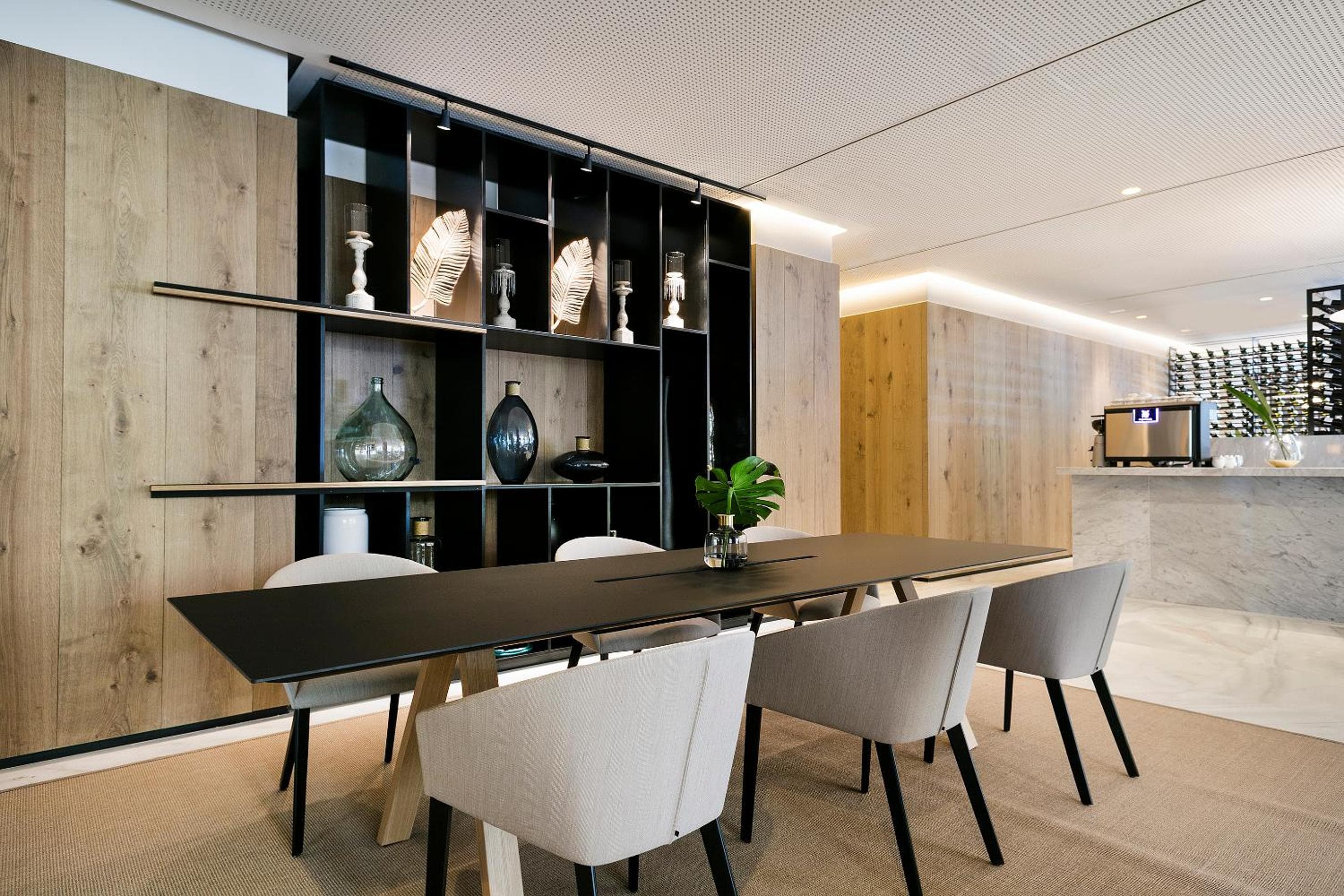 Melia Madrid Serrano — 8