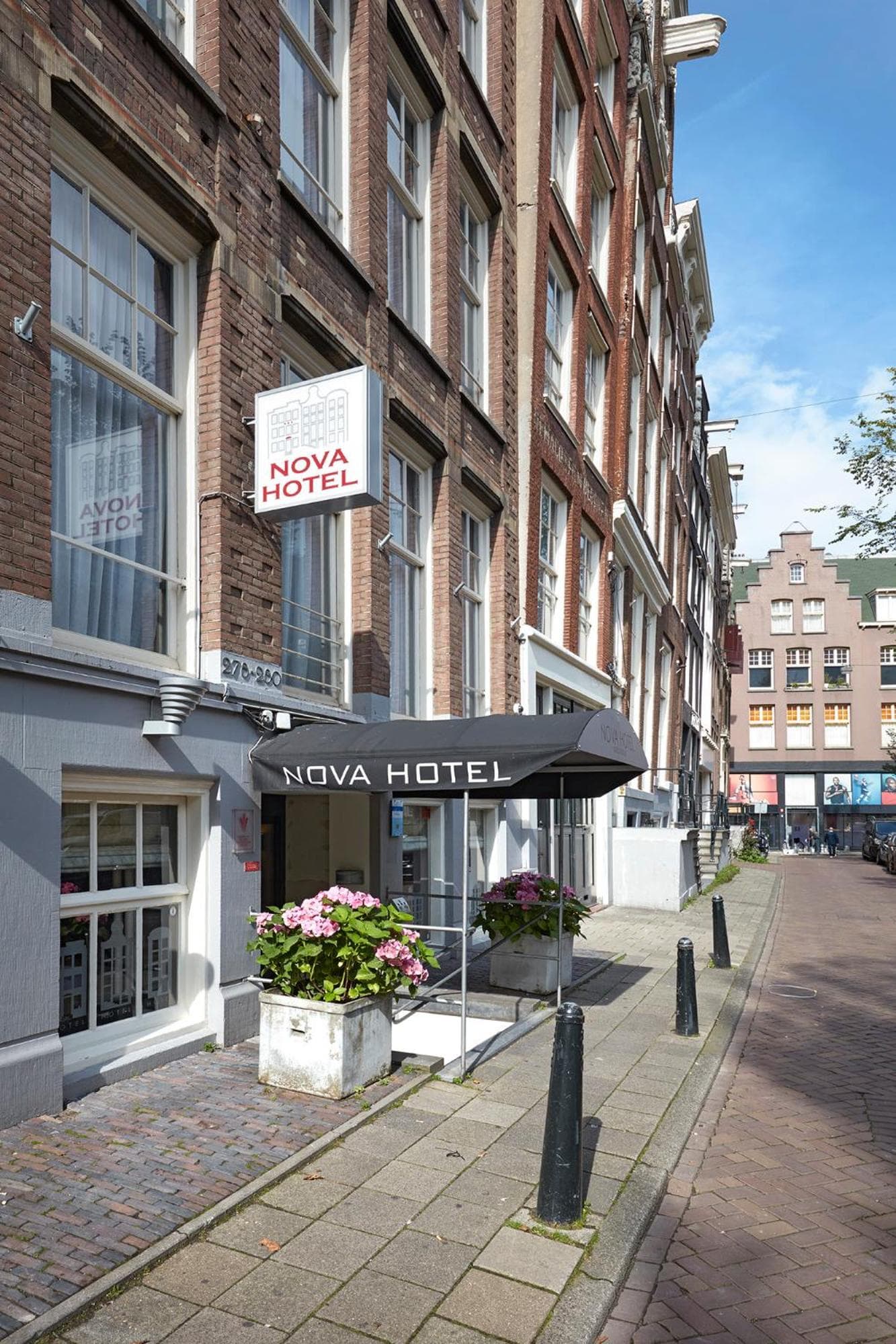 Nova Hotel — 22