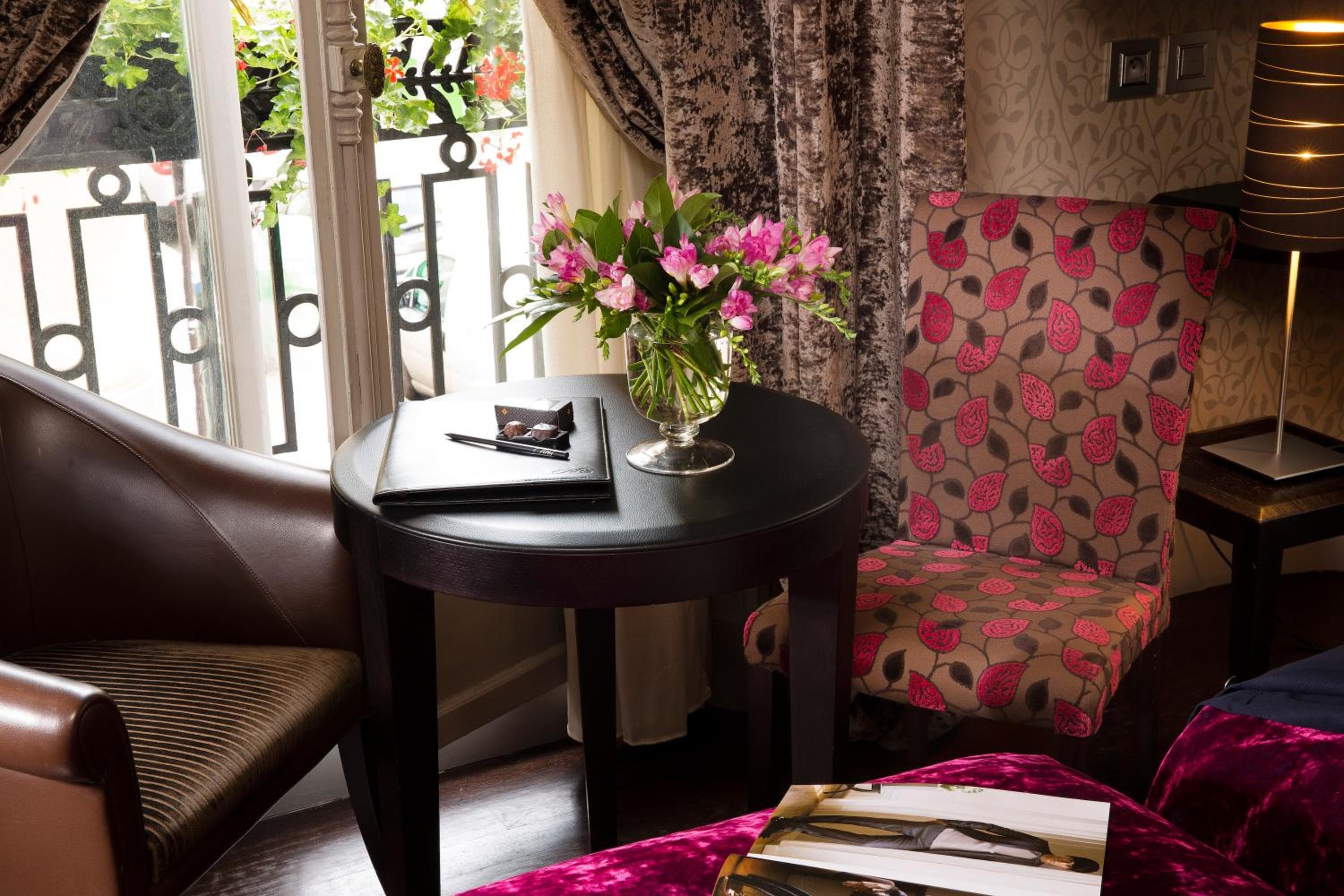 Hotel Ares Eiffel — 27