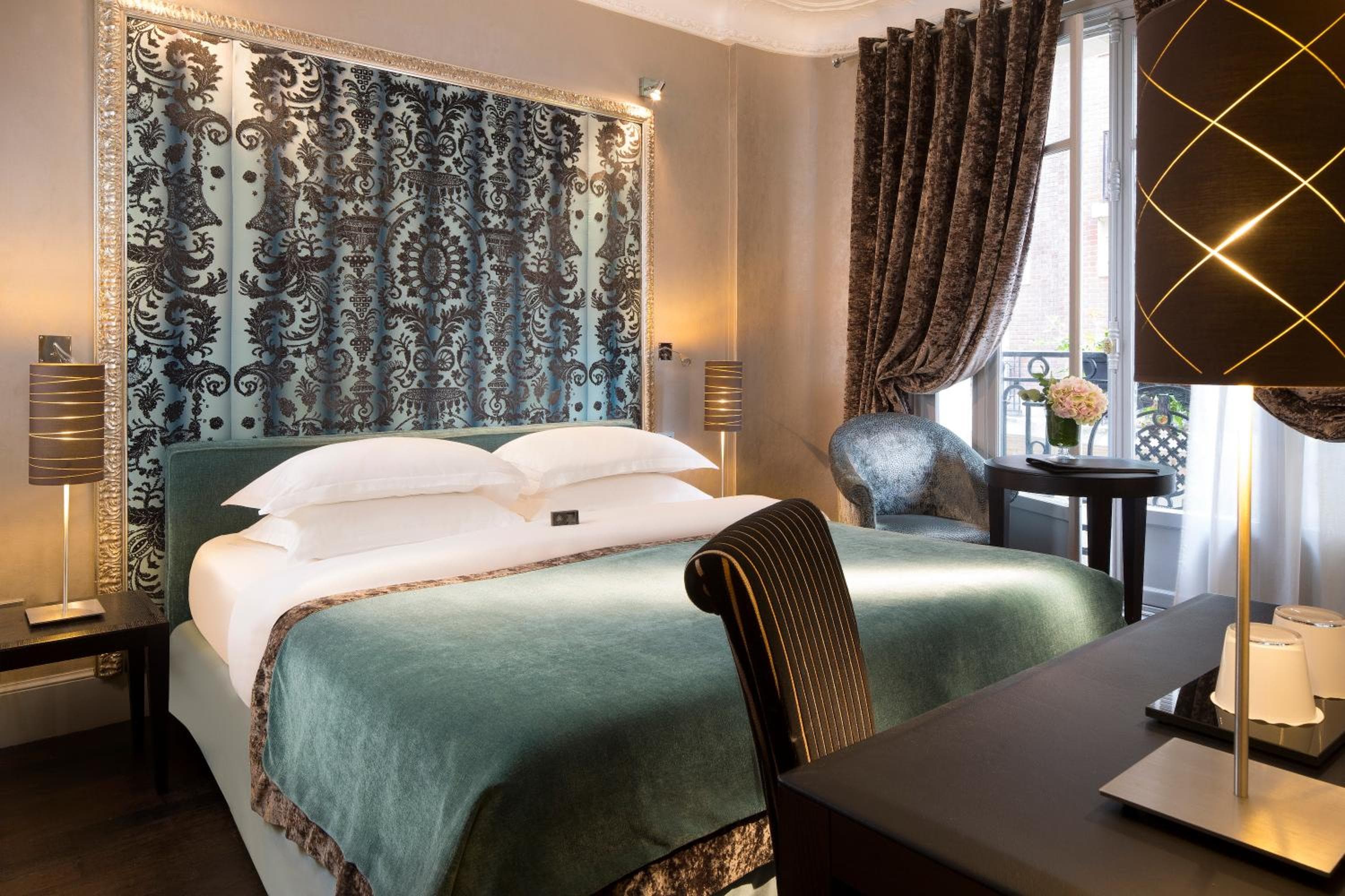 Hotel Ares Eiffel — 26