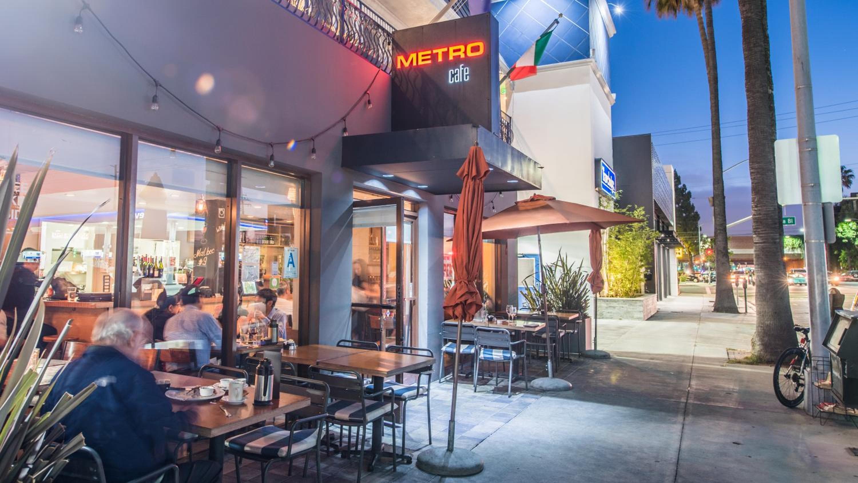 Travelodge by Wyndham Culver City — 2
