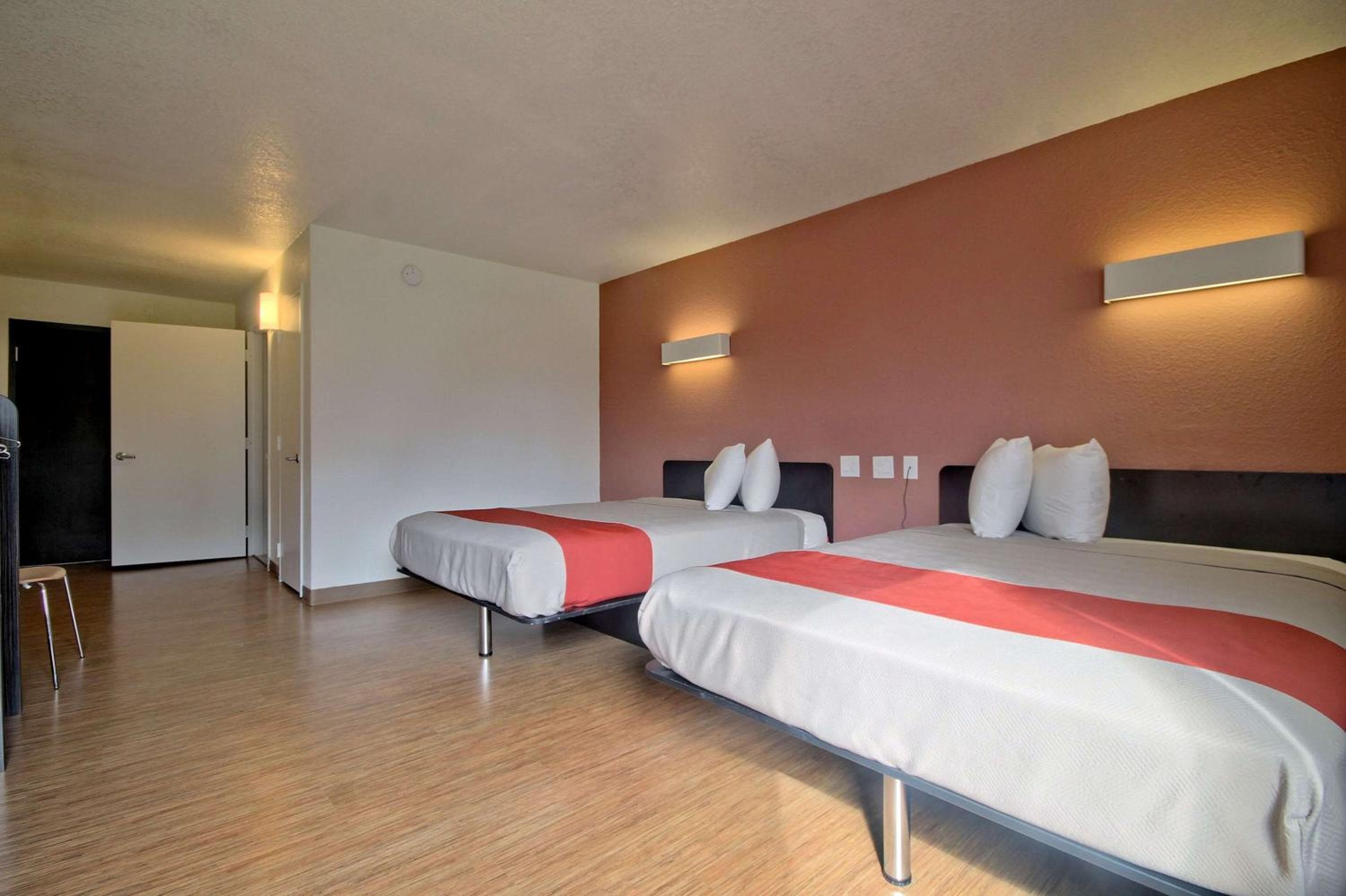 Signature Inn Miami — 13