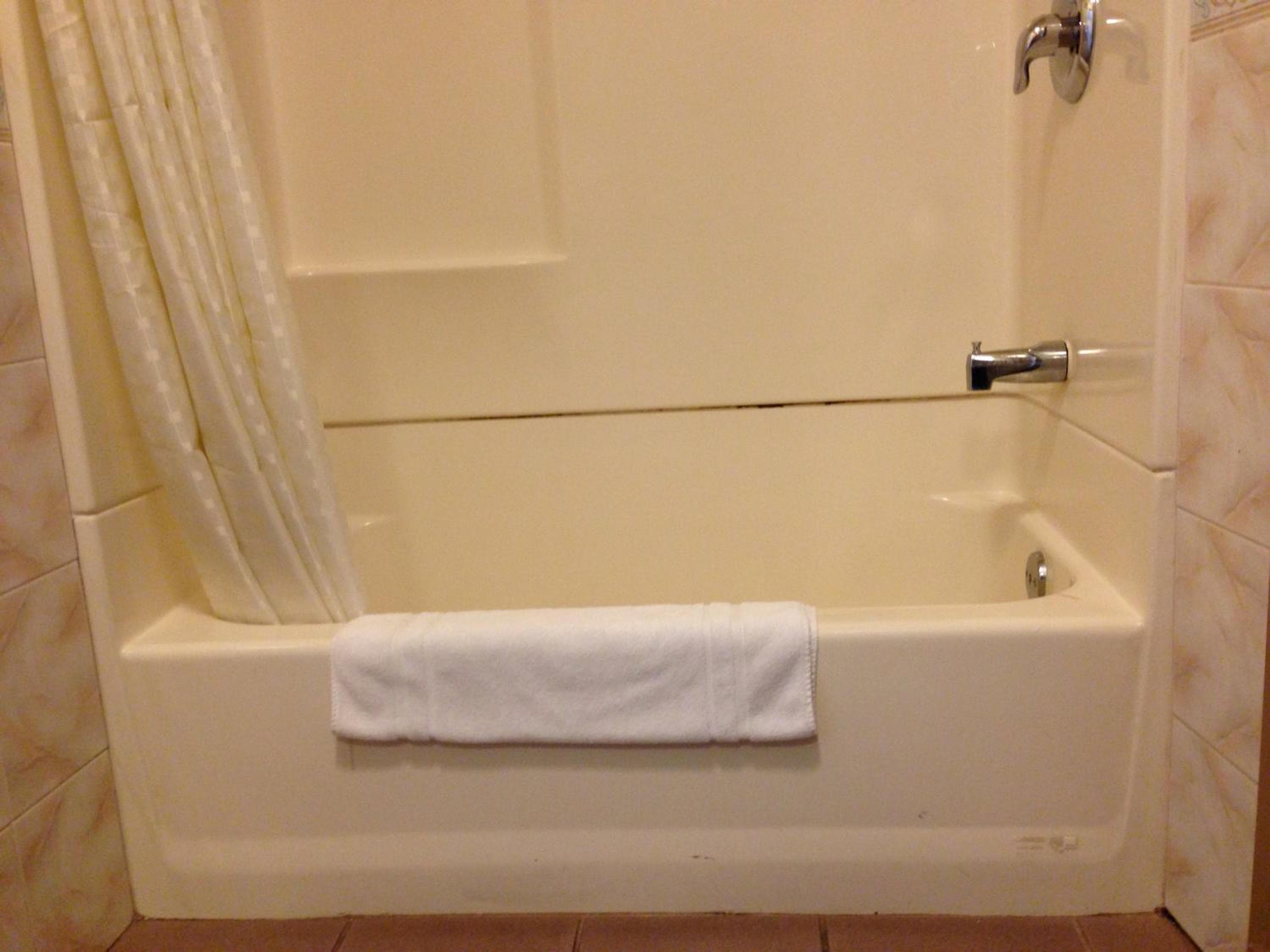 Economy Inn Hollywood — 23